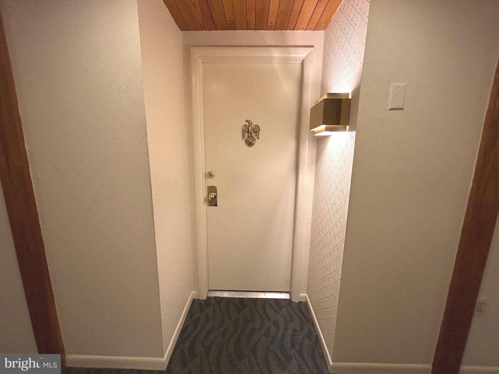 CROSS KEYS - Residential