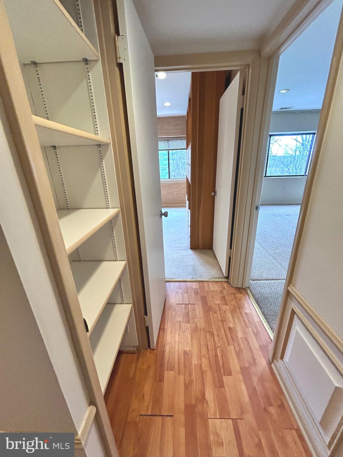 CROSS KEYS - Residential