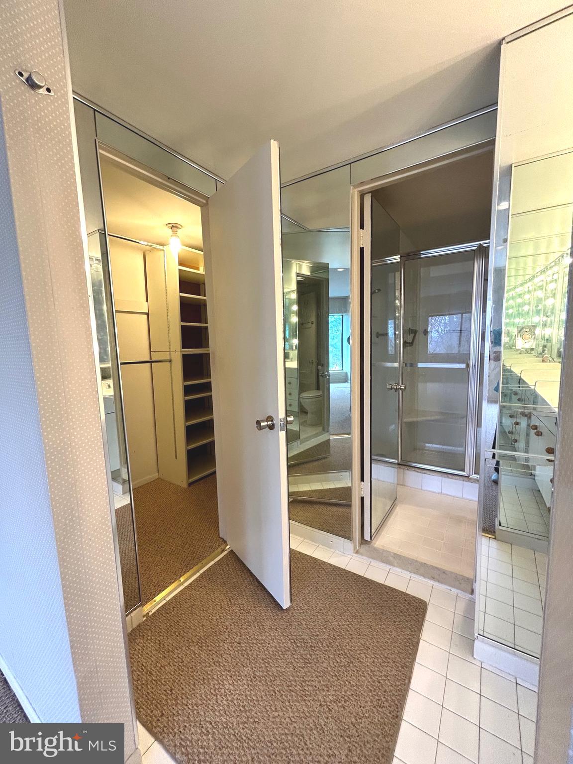 CROSS KEYS - Residential