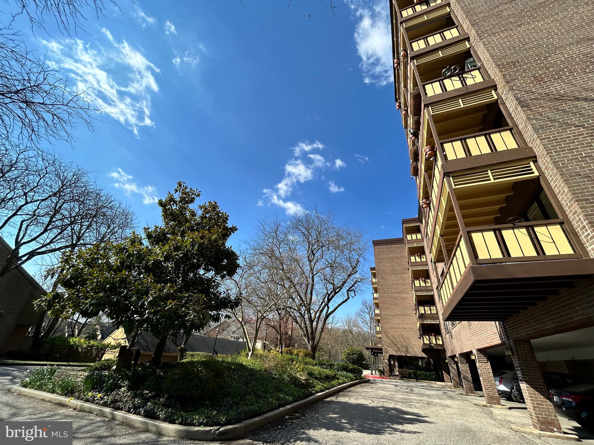 CROSS KEYS - Residential