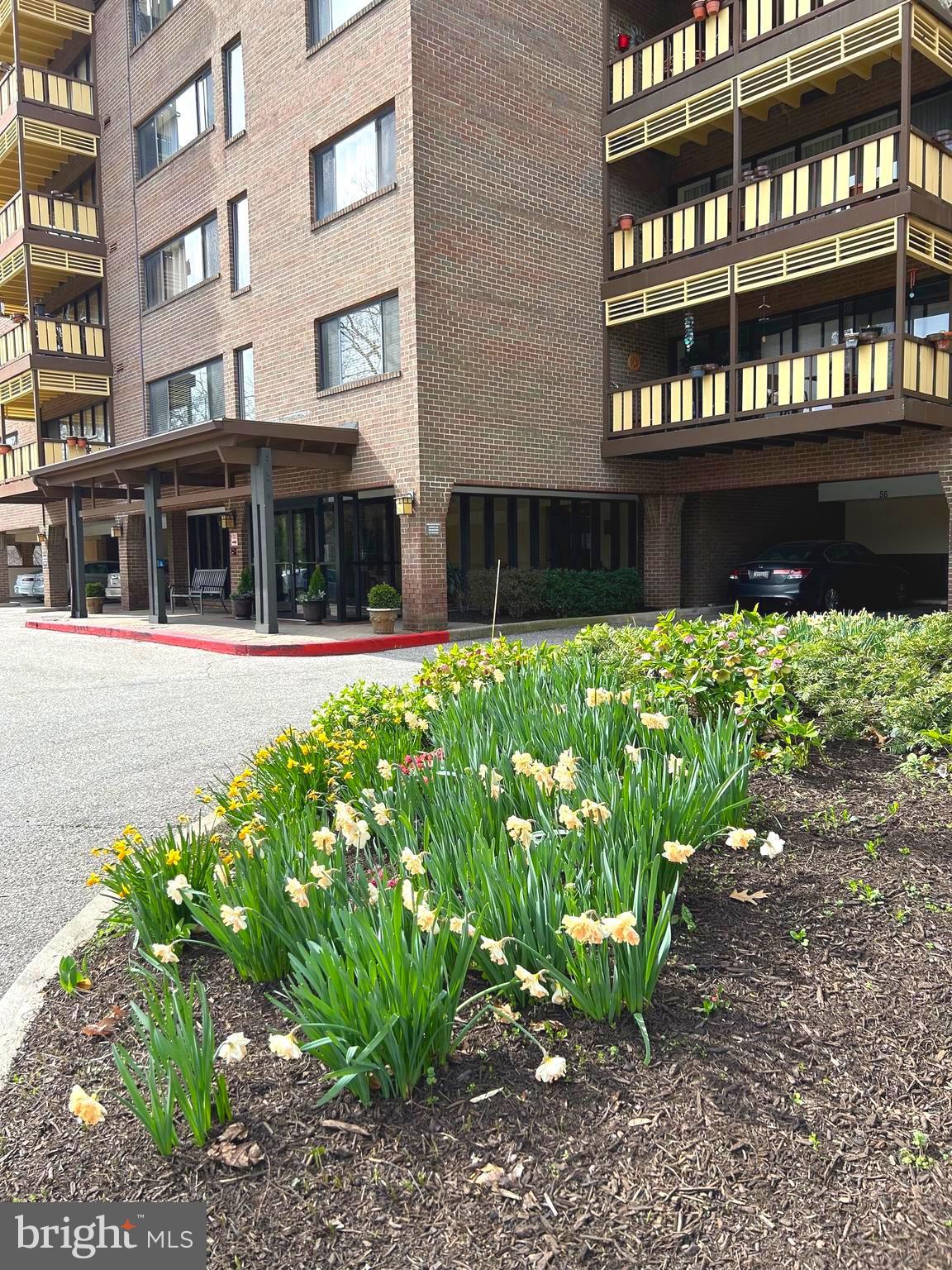 CROSS KEYS - Residential