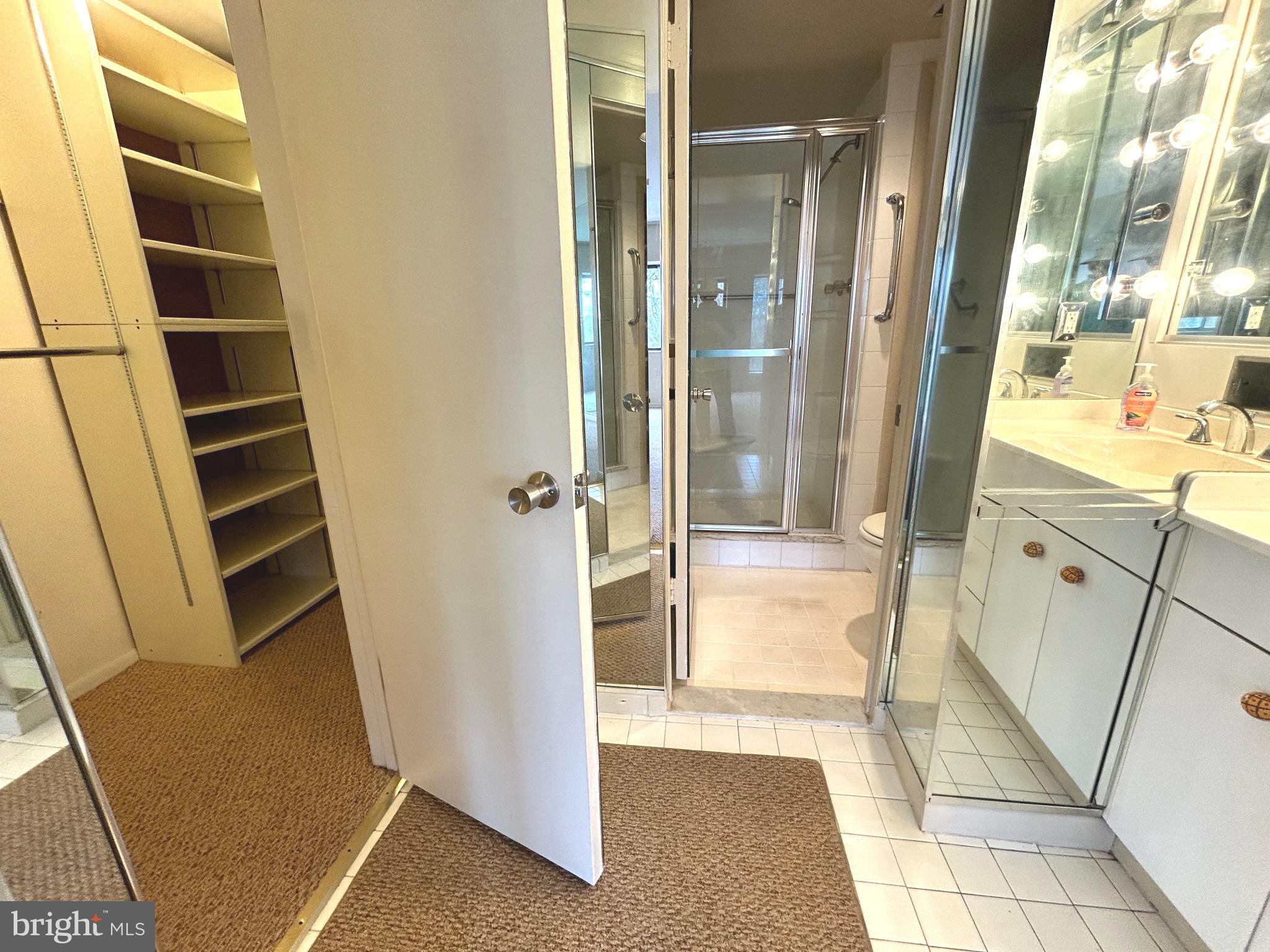 CROSS KEYS - Residential