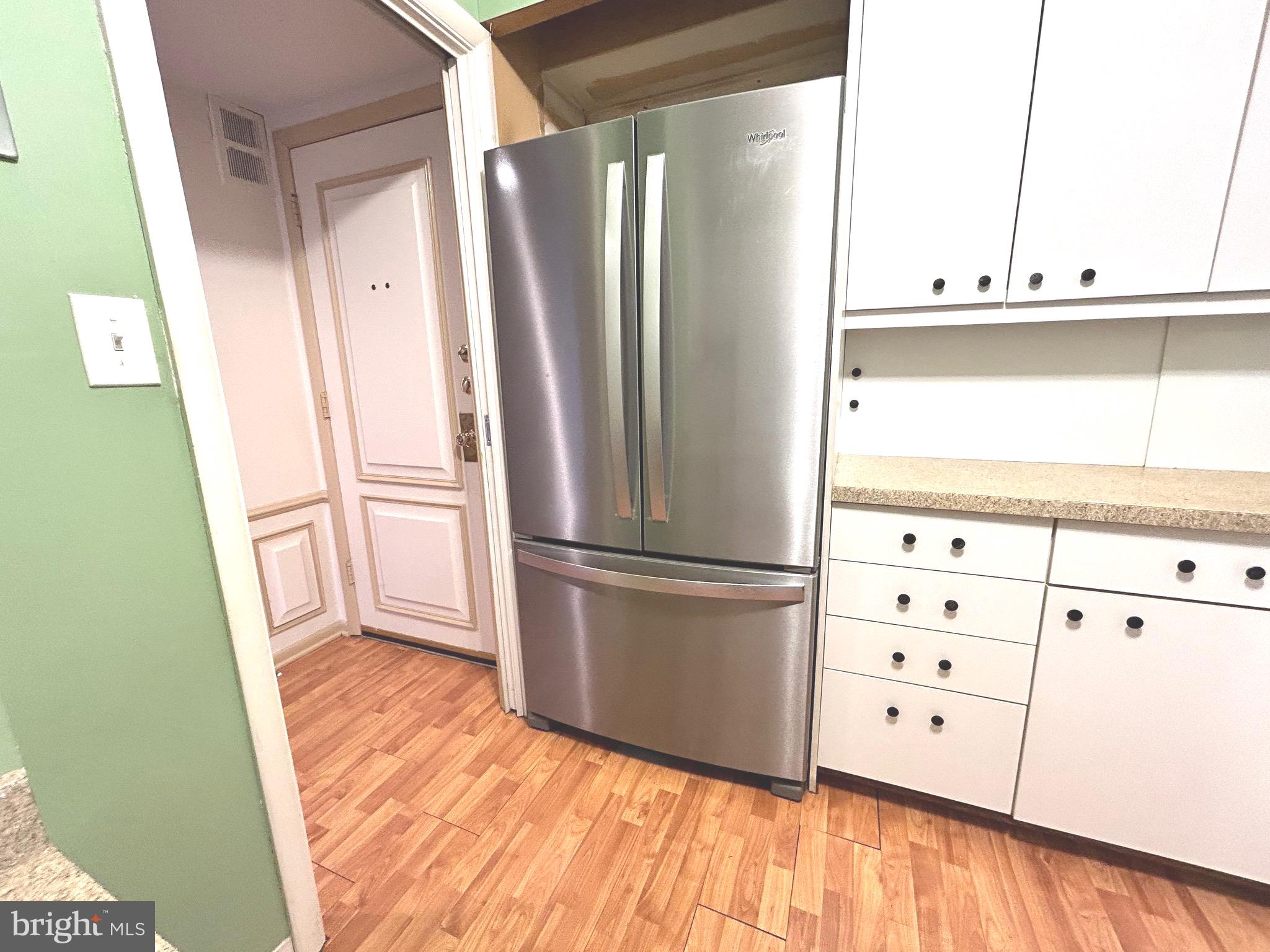 CROSS KEYS - Residential