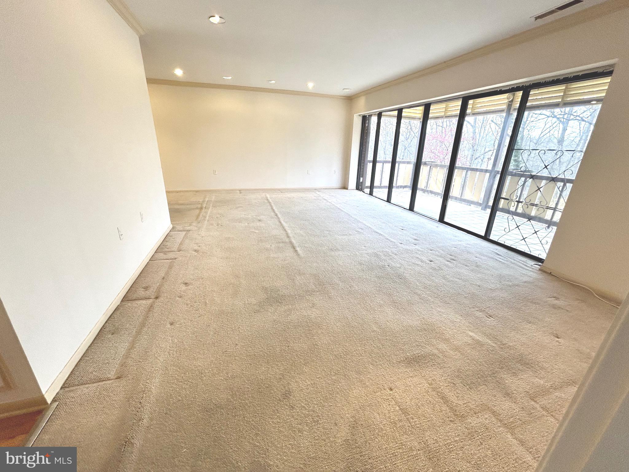 CROSS KEYS - Residential