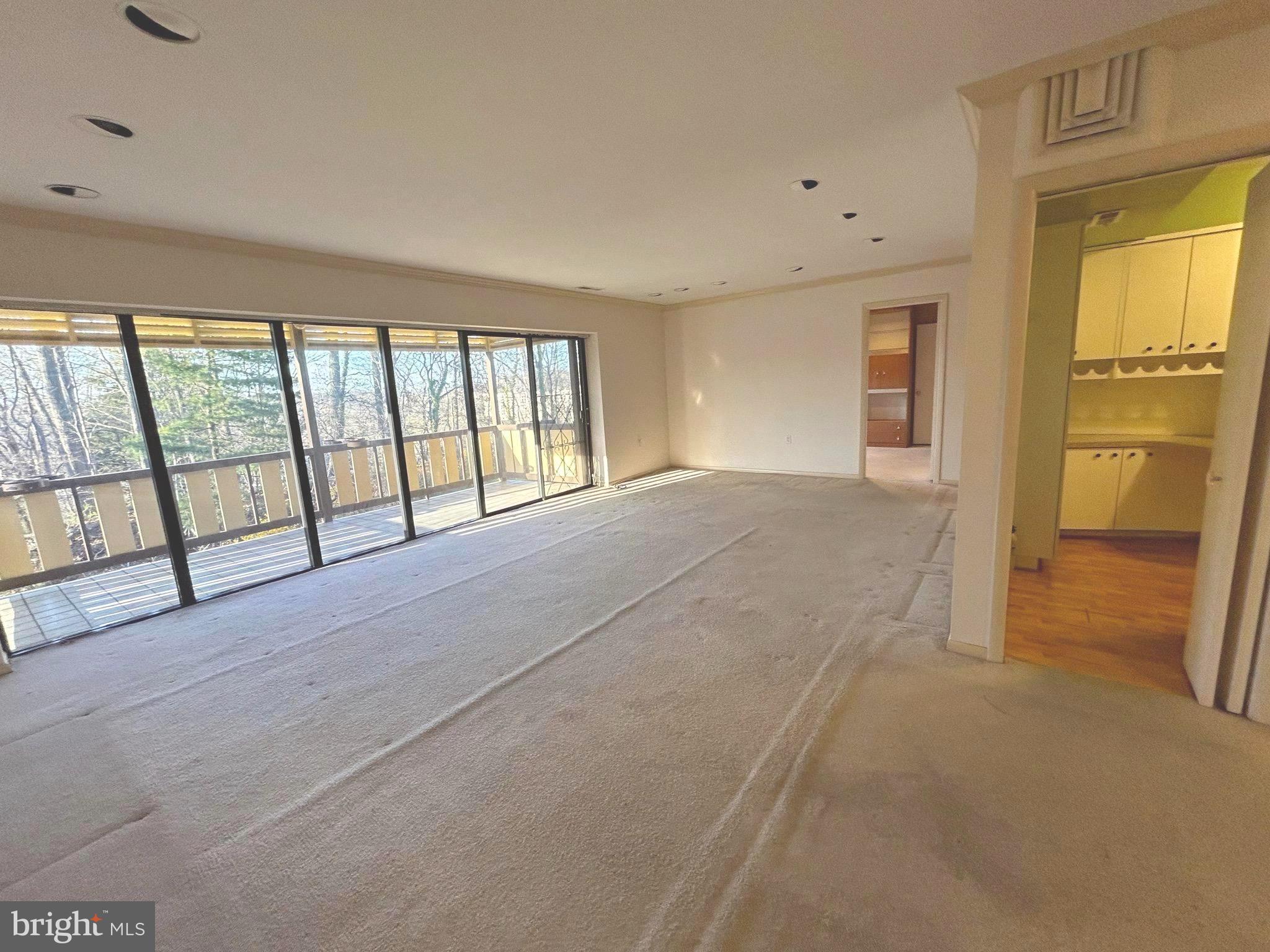 CROSS KEYS - Residential