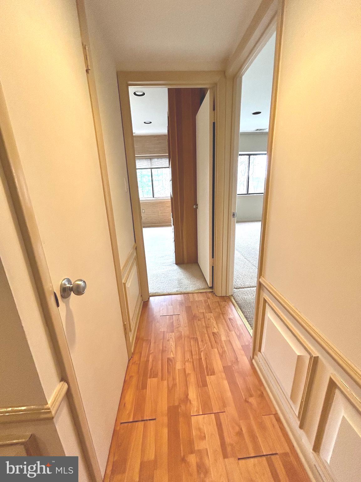 CROSS KEYS - Residential