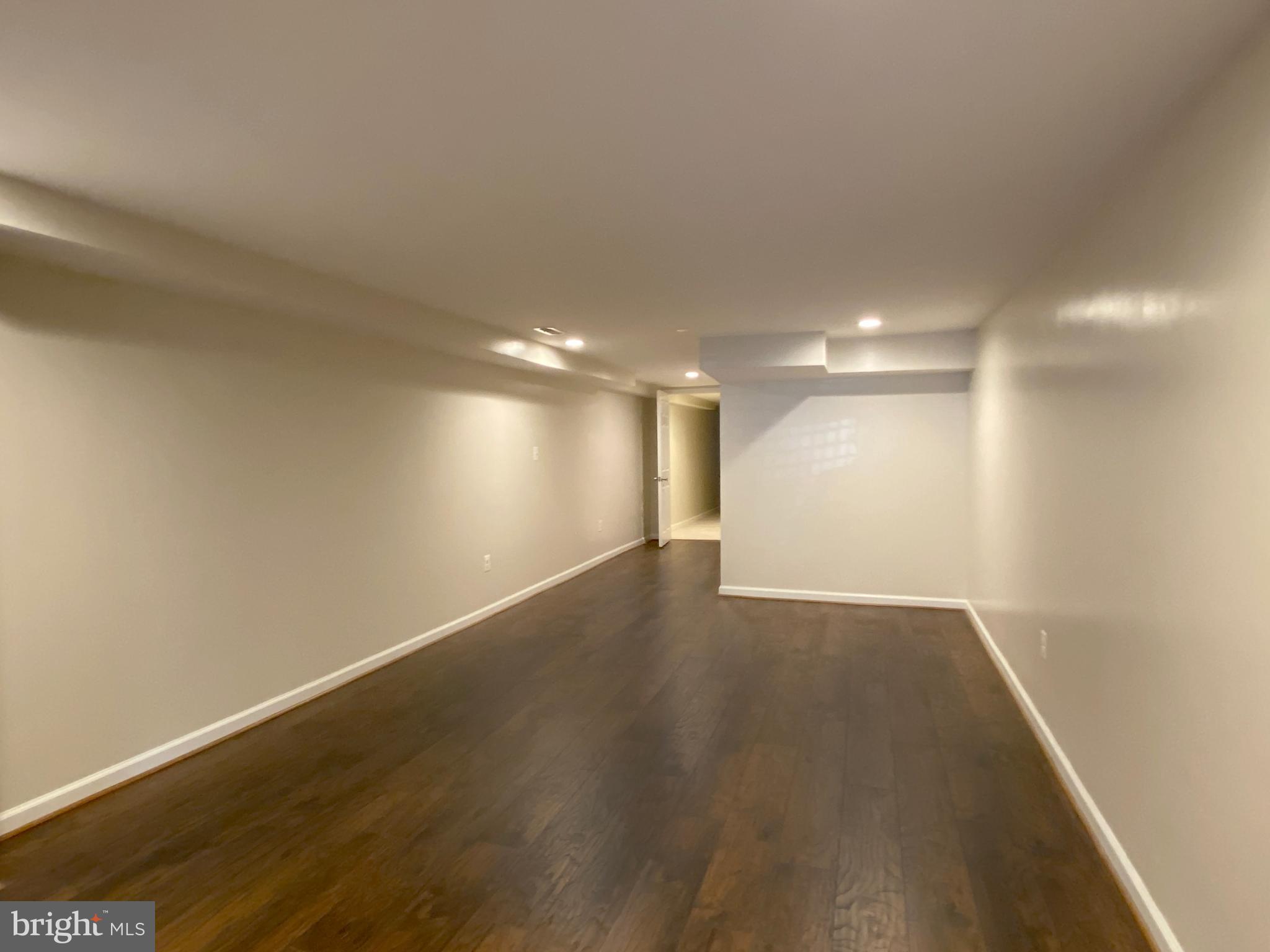 CHARLES VILLAGE - Residential