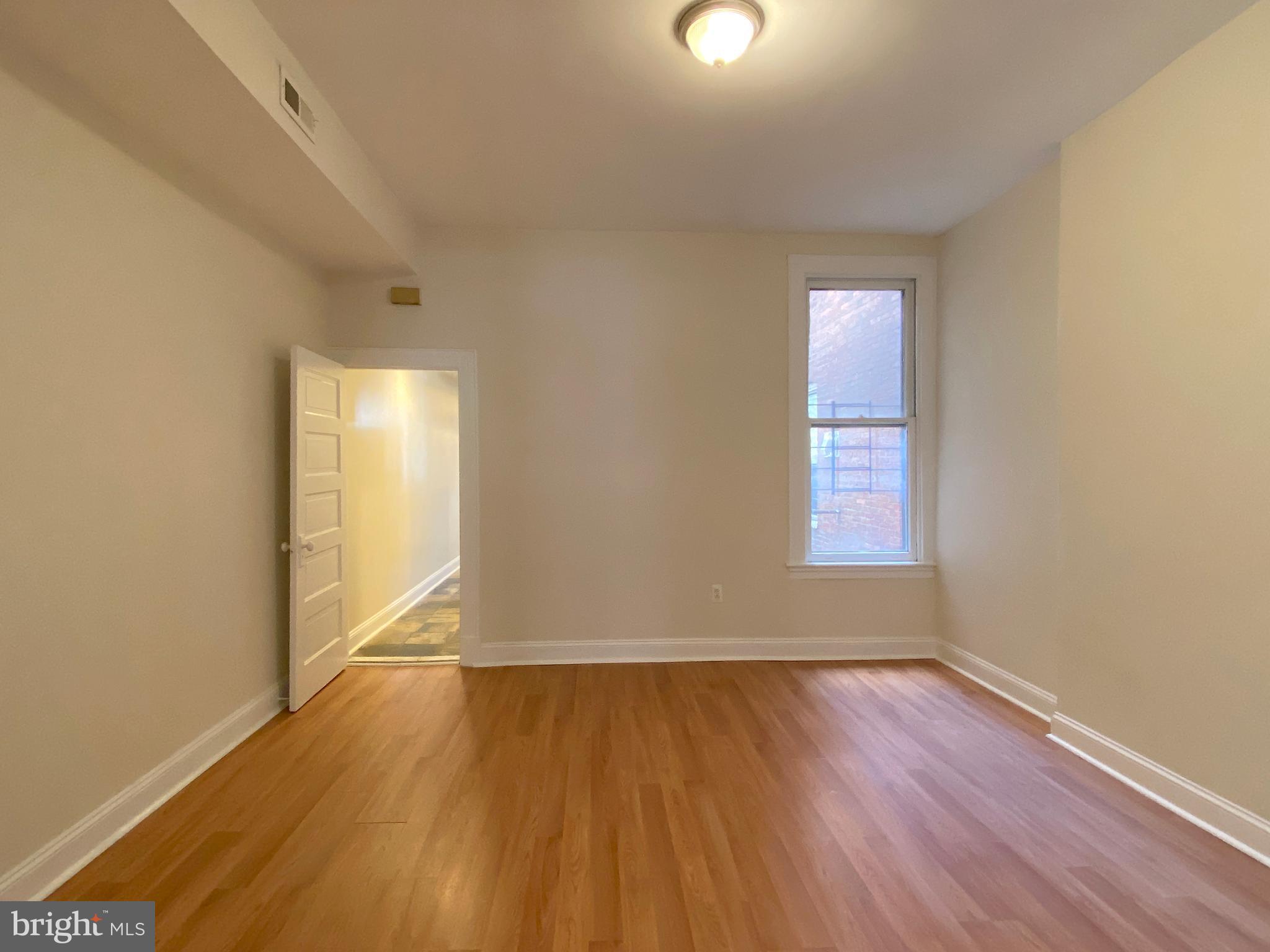 CHARLES VILLAGE - Residential