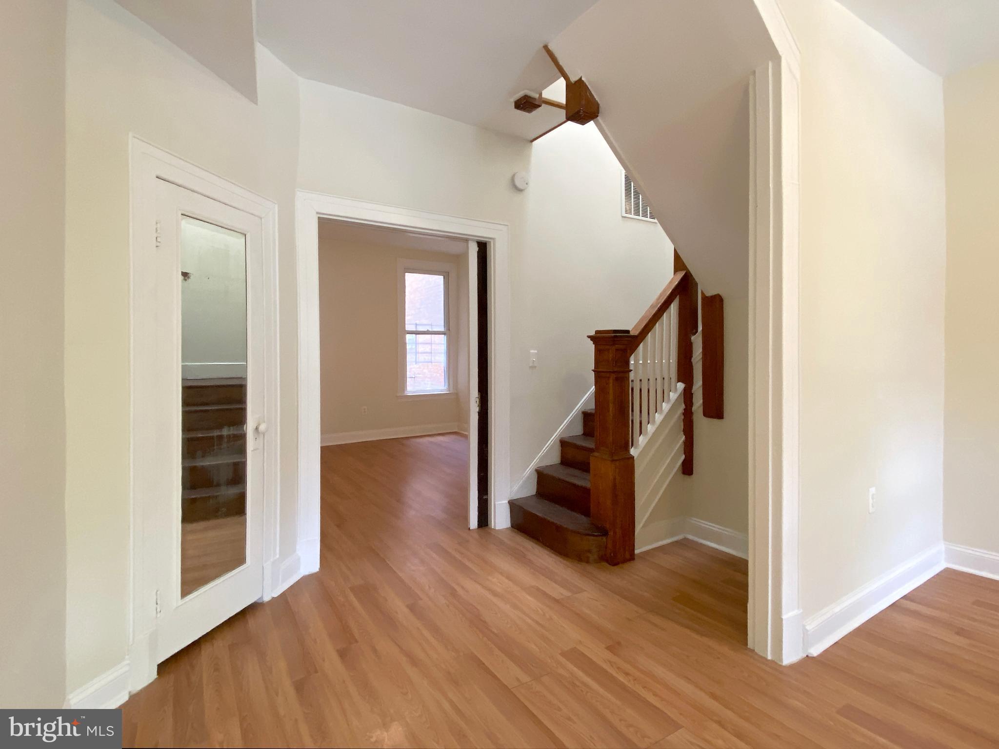 CHARLES VILLAGE - Residential