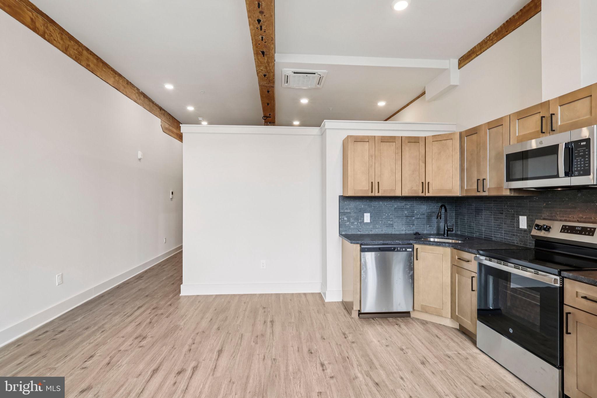 201 LEVERINGTON AVENUE 107
