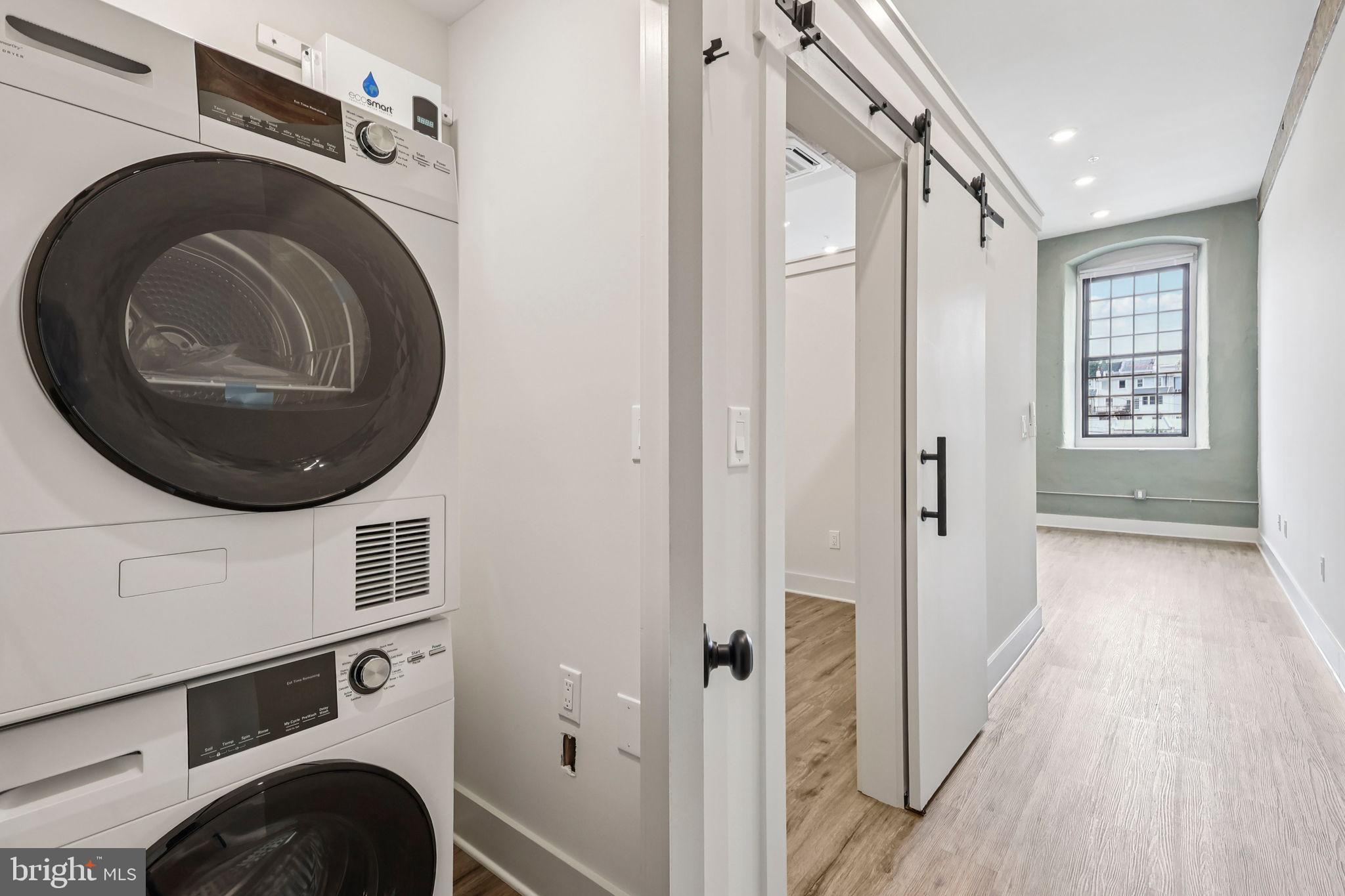 MANAYUNK - Residential Lease