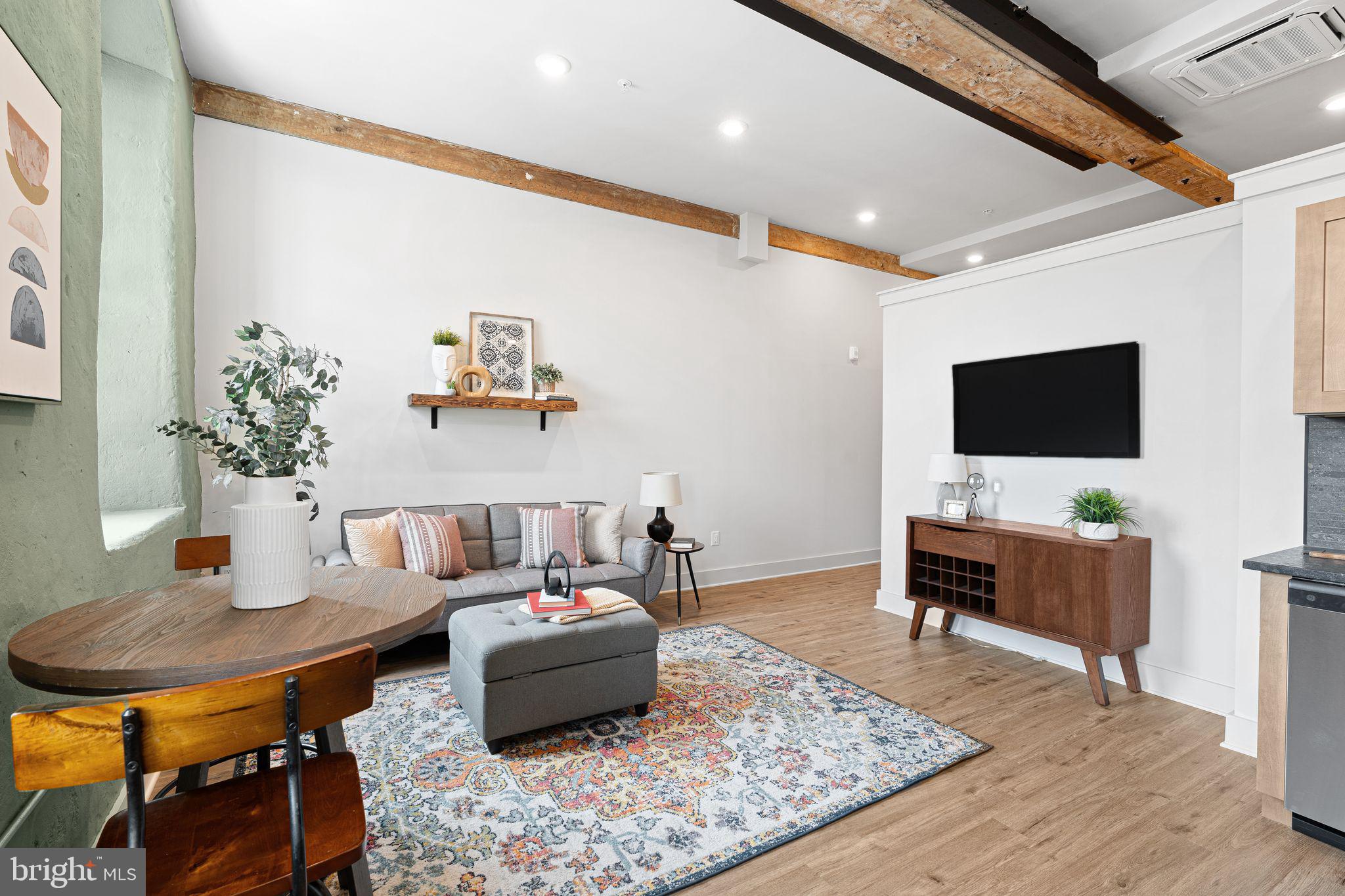 MANAYUNK - Residential Lease