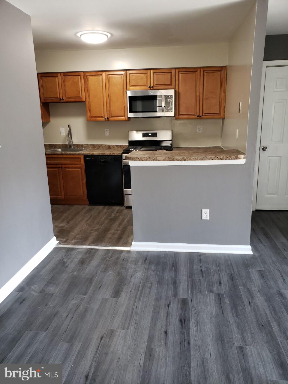 MEADOWBROOK - Residential Lease