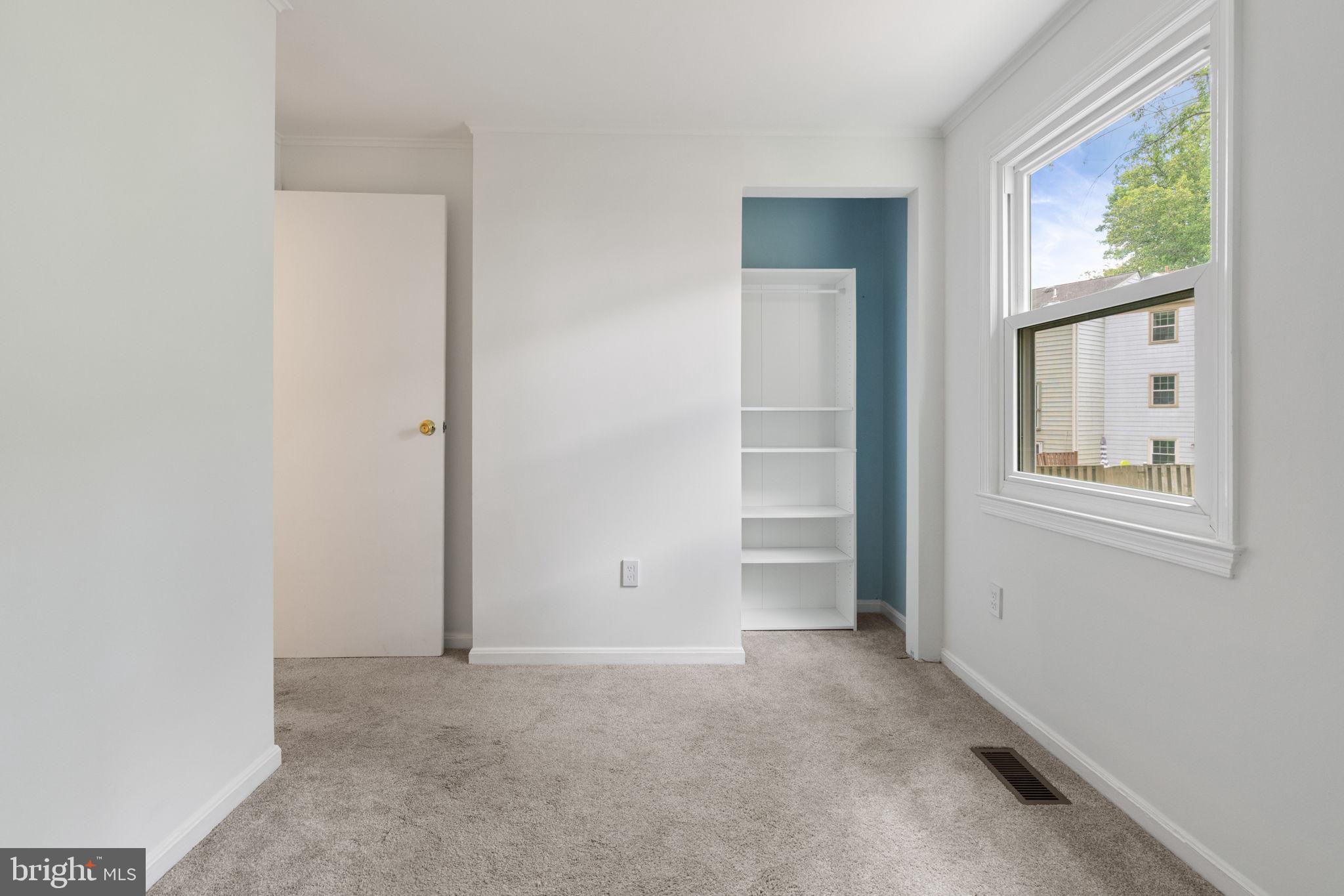 COVINGTON - Residential