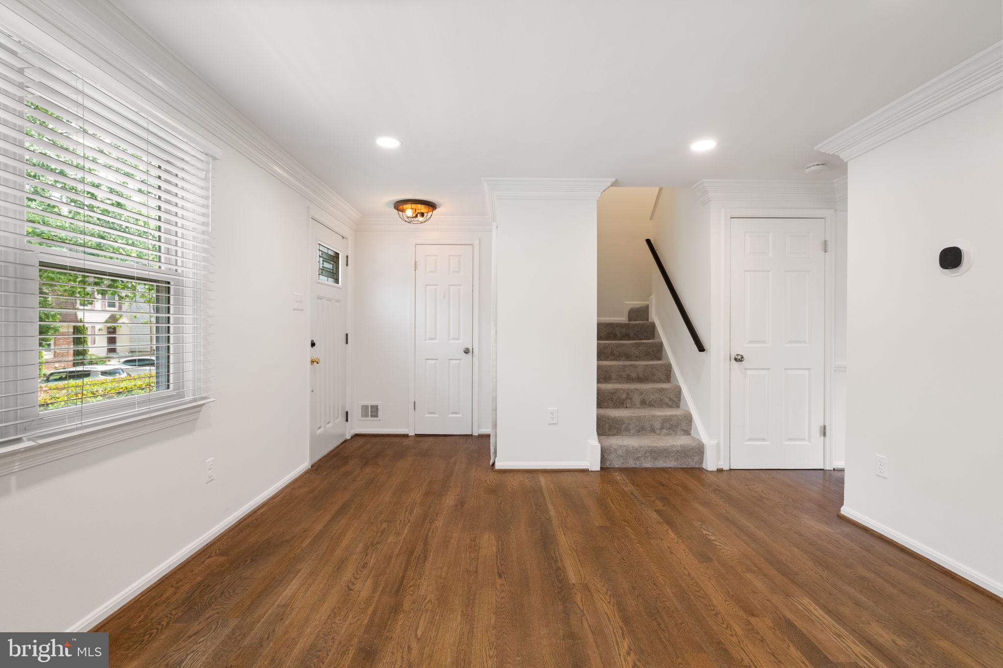 COVINGTON - Residential