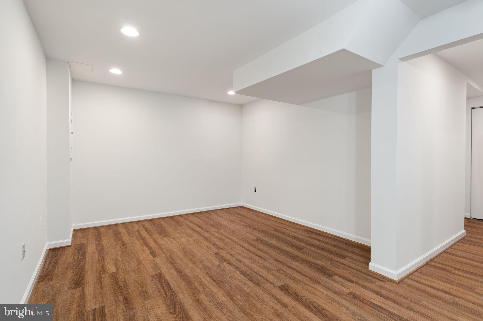 COVINGTON - Residential