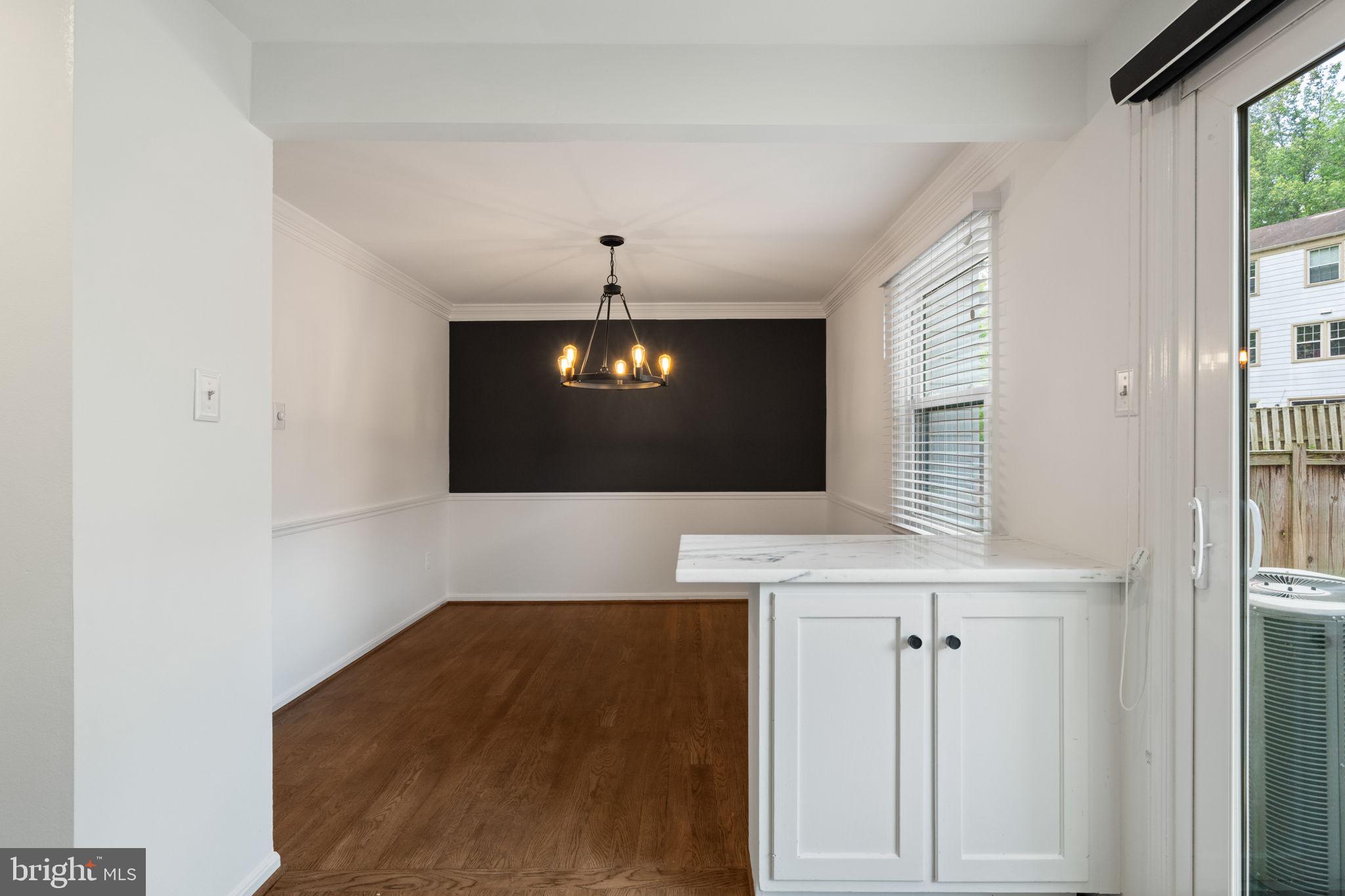 COVINGTON - Residential