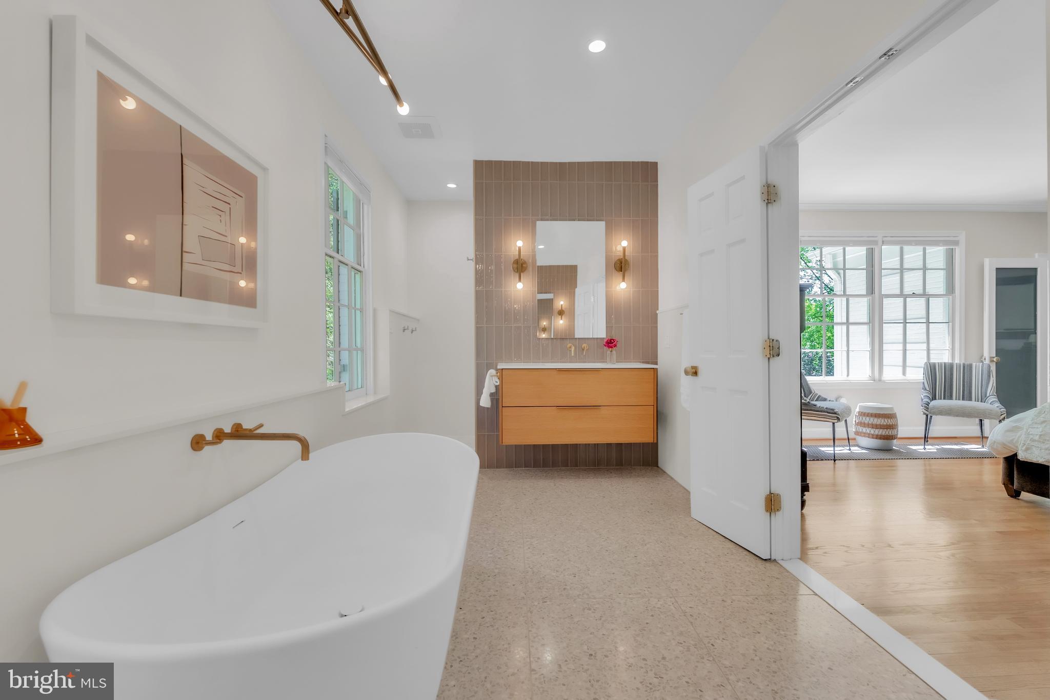 GREAT FALLS ESTATES - Residential