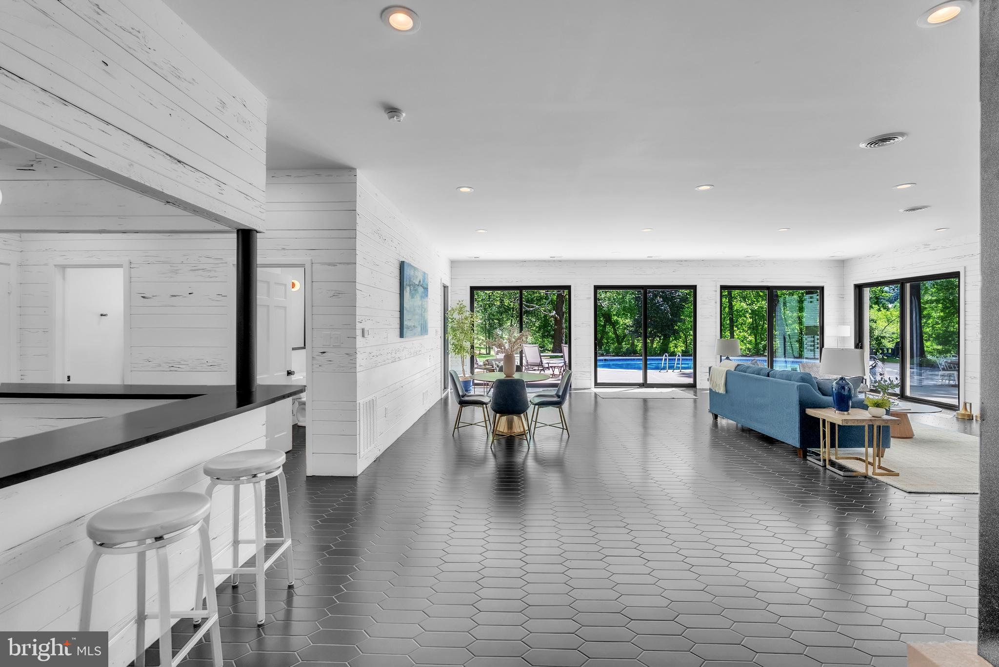 GREAT FALLS ESTATES - Residential