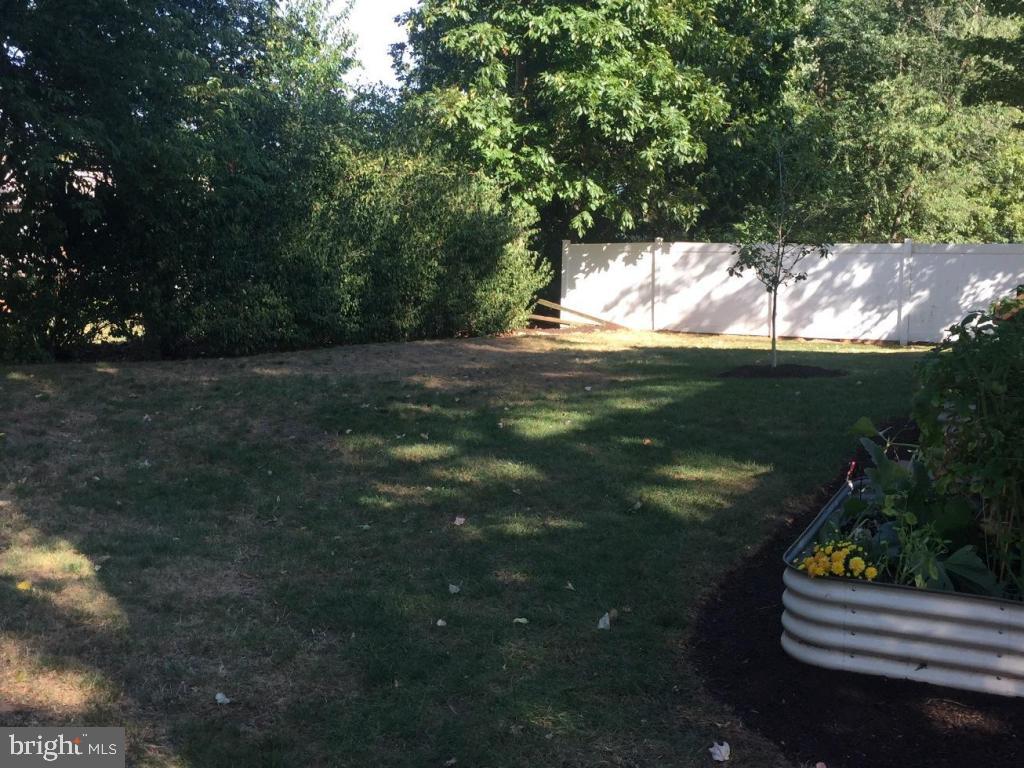 QUAIL HOLLOW - Residential
