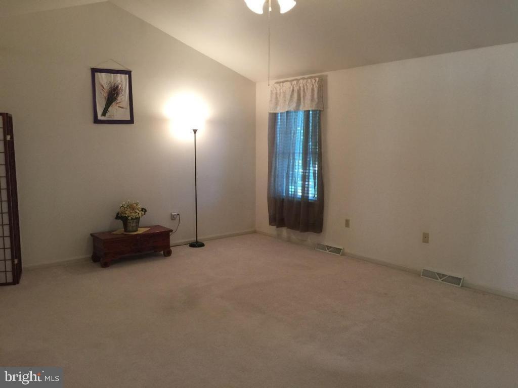 QUAIL HOLLOW - Residential