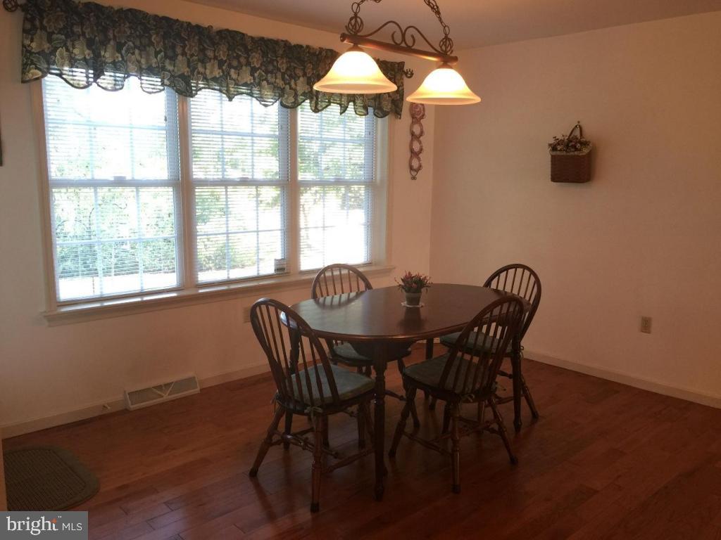 QUAIL HOLLOW - Residential