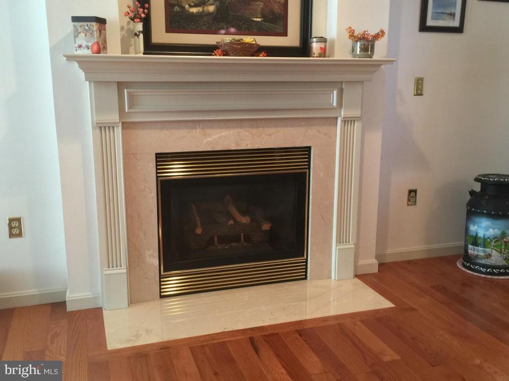 QUAIL HOLLOW - Residential