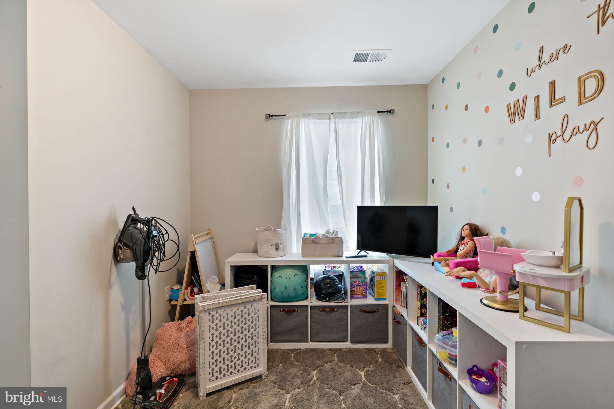 MORNING DOVE ESTATES - Residential