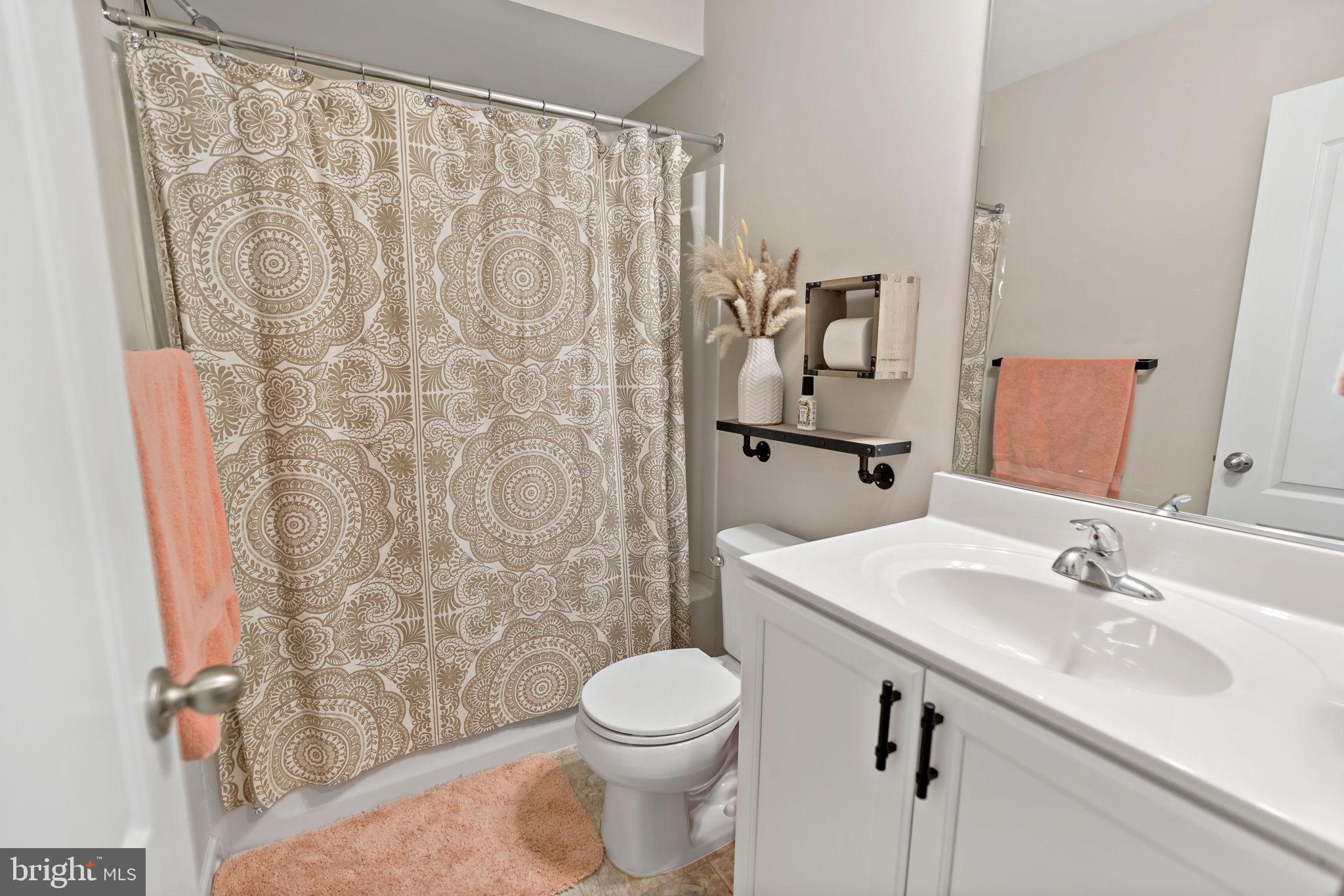 MORNING DOVE ESTATES - Residential