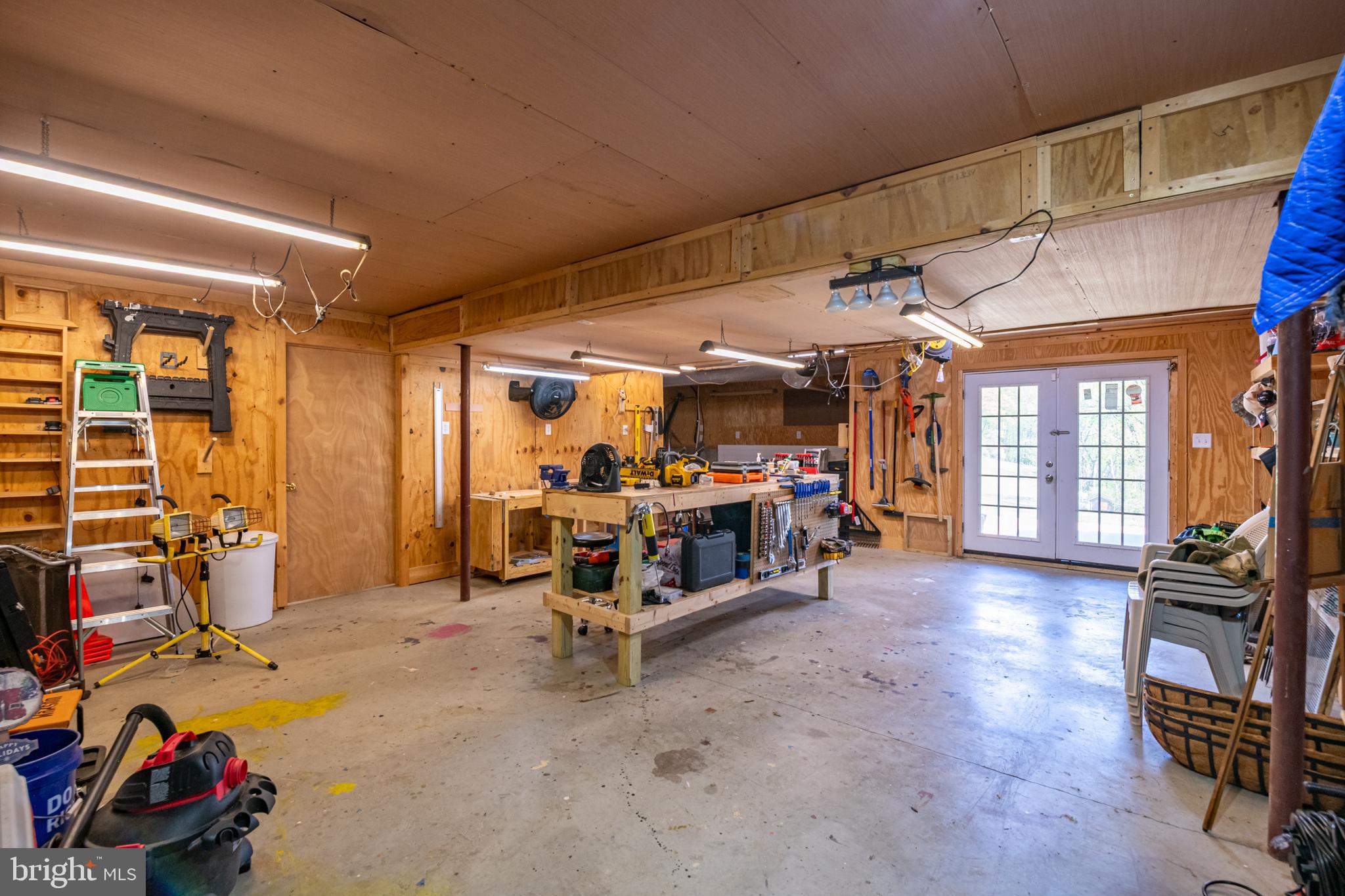 ANTIETAM WATCH - Residential