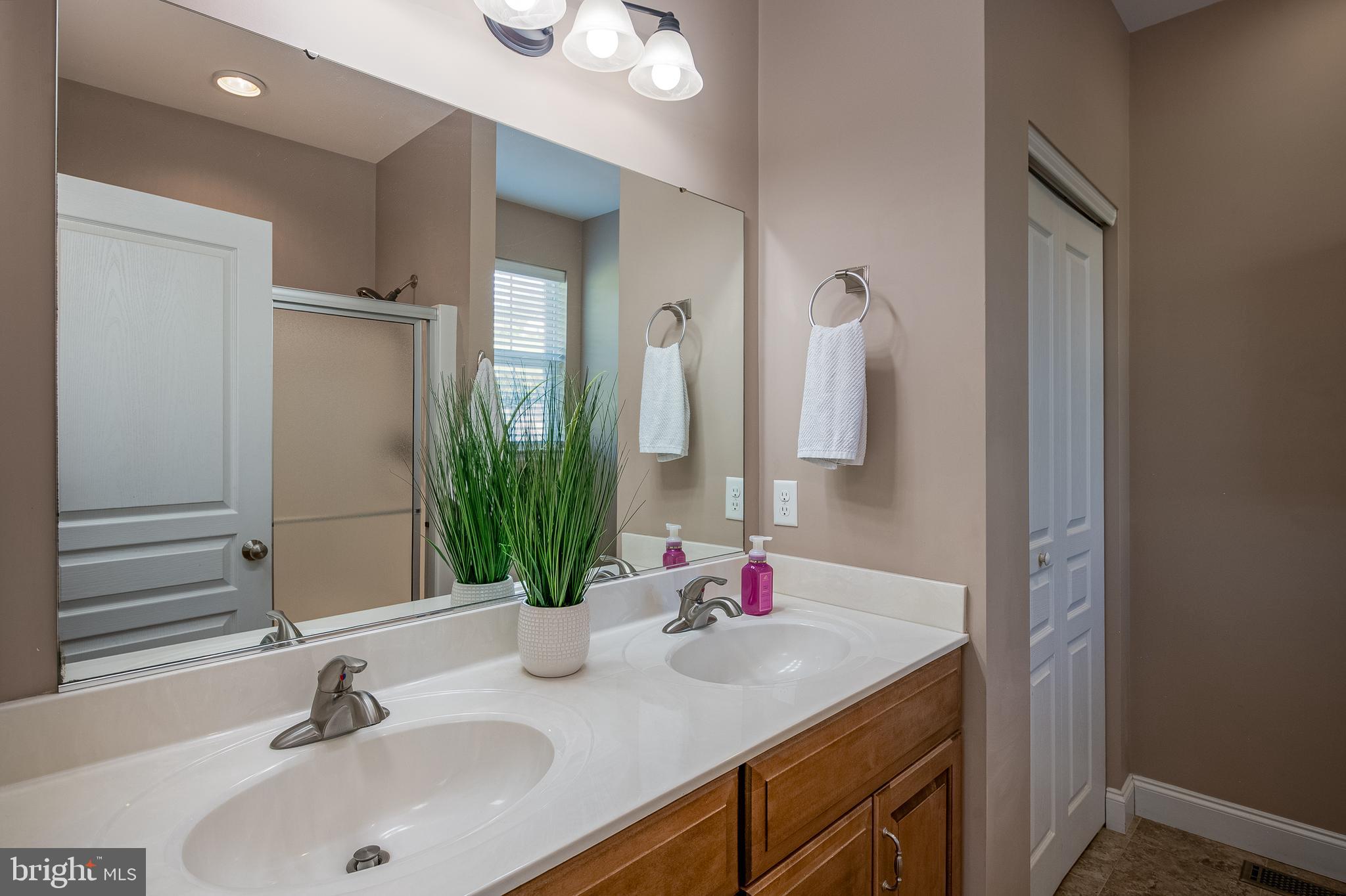 ANTIETAM WATCH - Residential