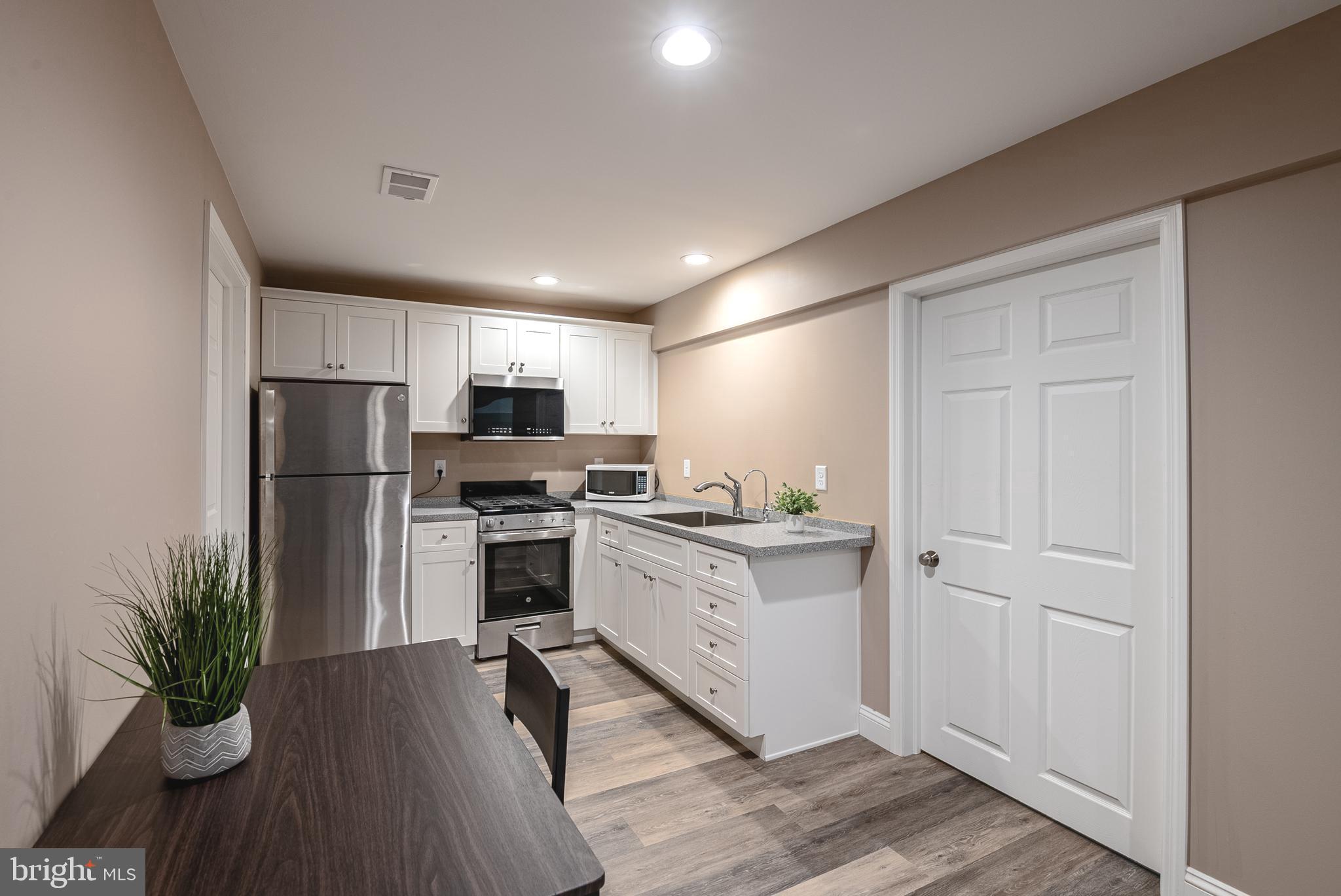 ANTIETAM WATCH - Residential