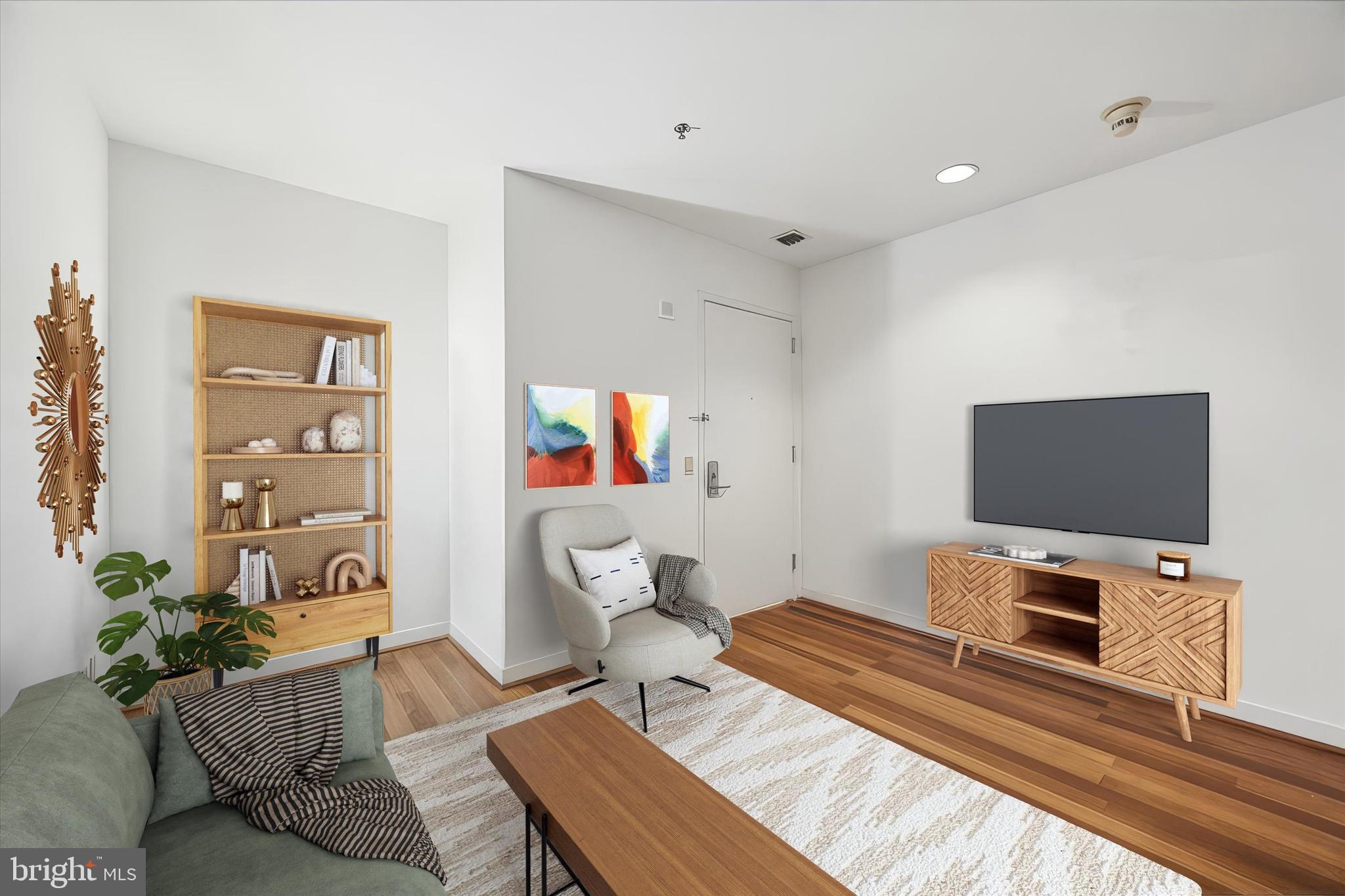 1100 VINE STREET 1209