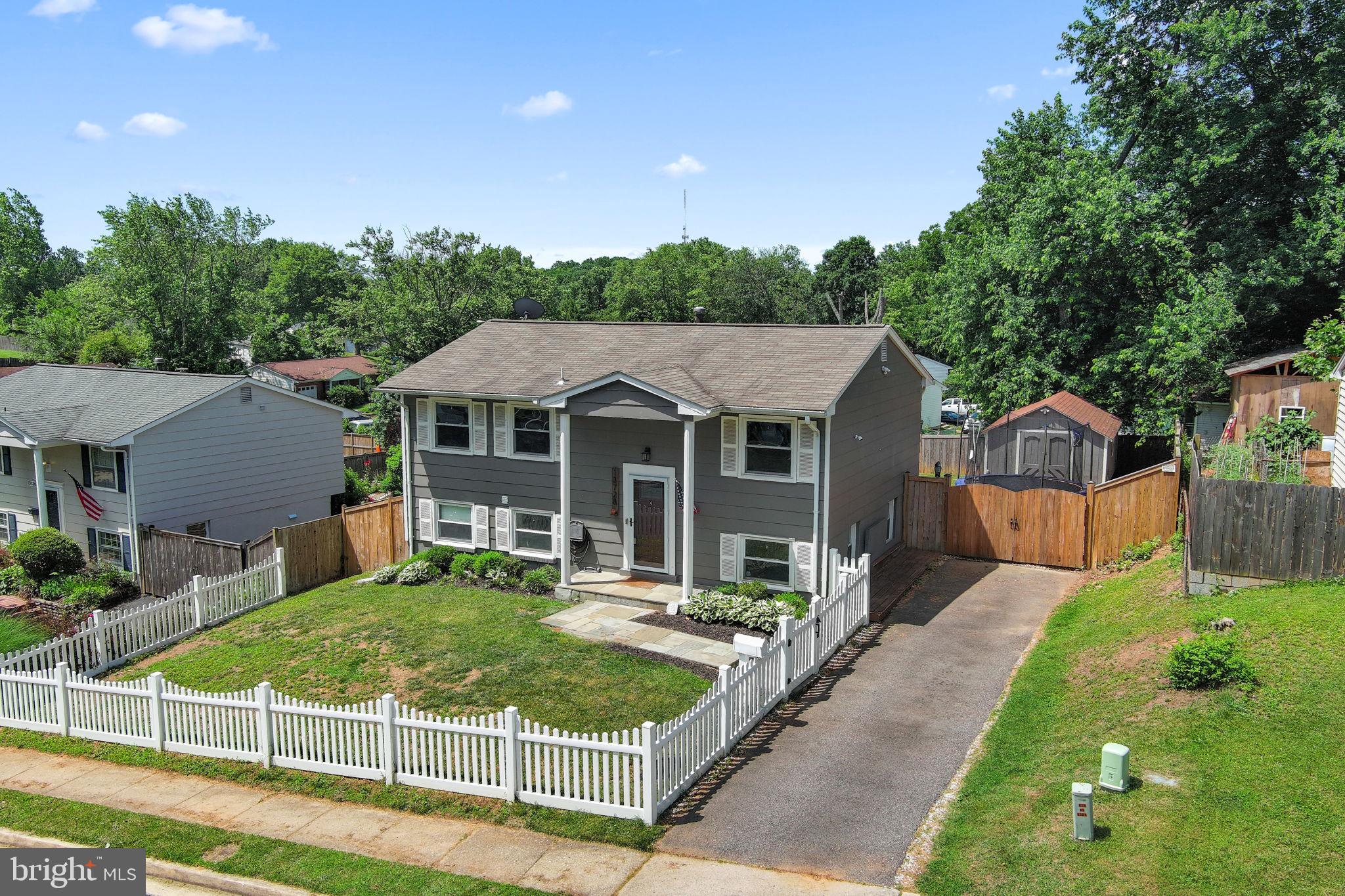 DALE CITY - Residential