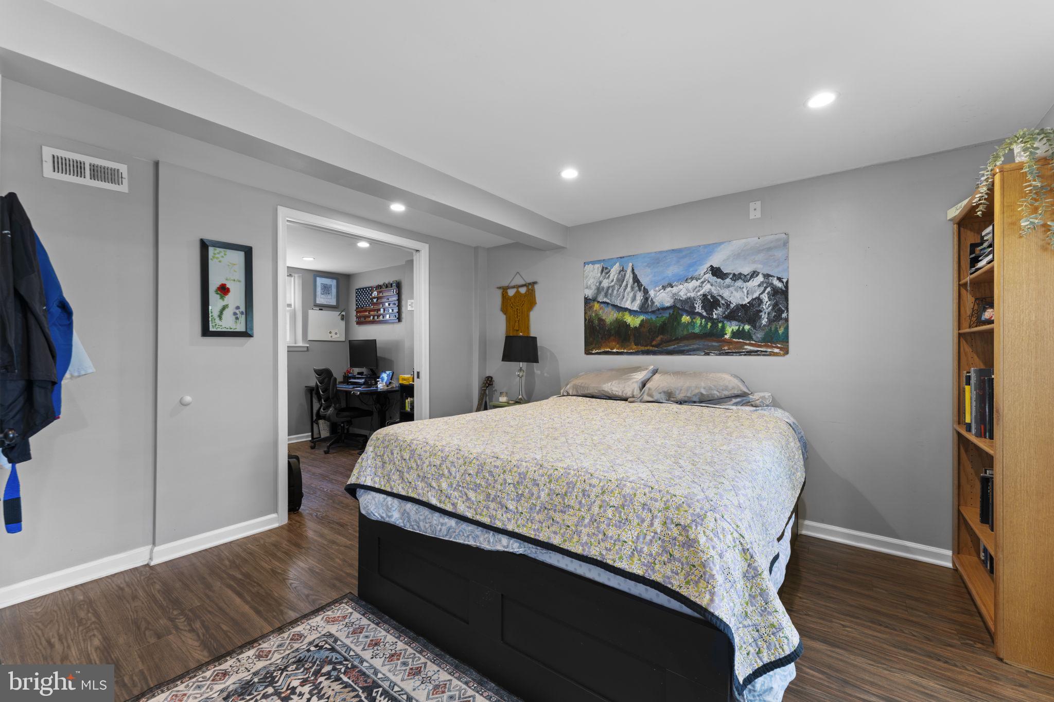 DALE CITY - Residential