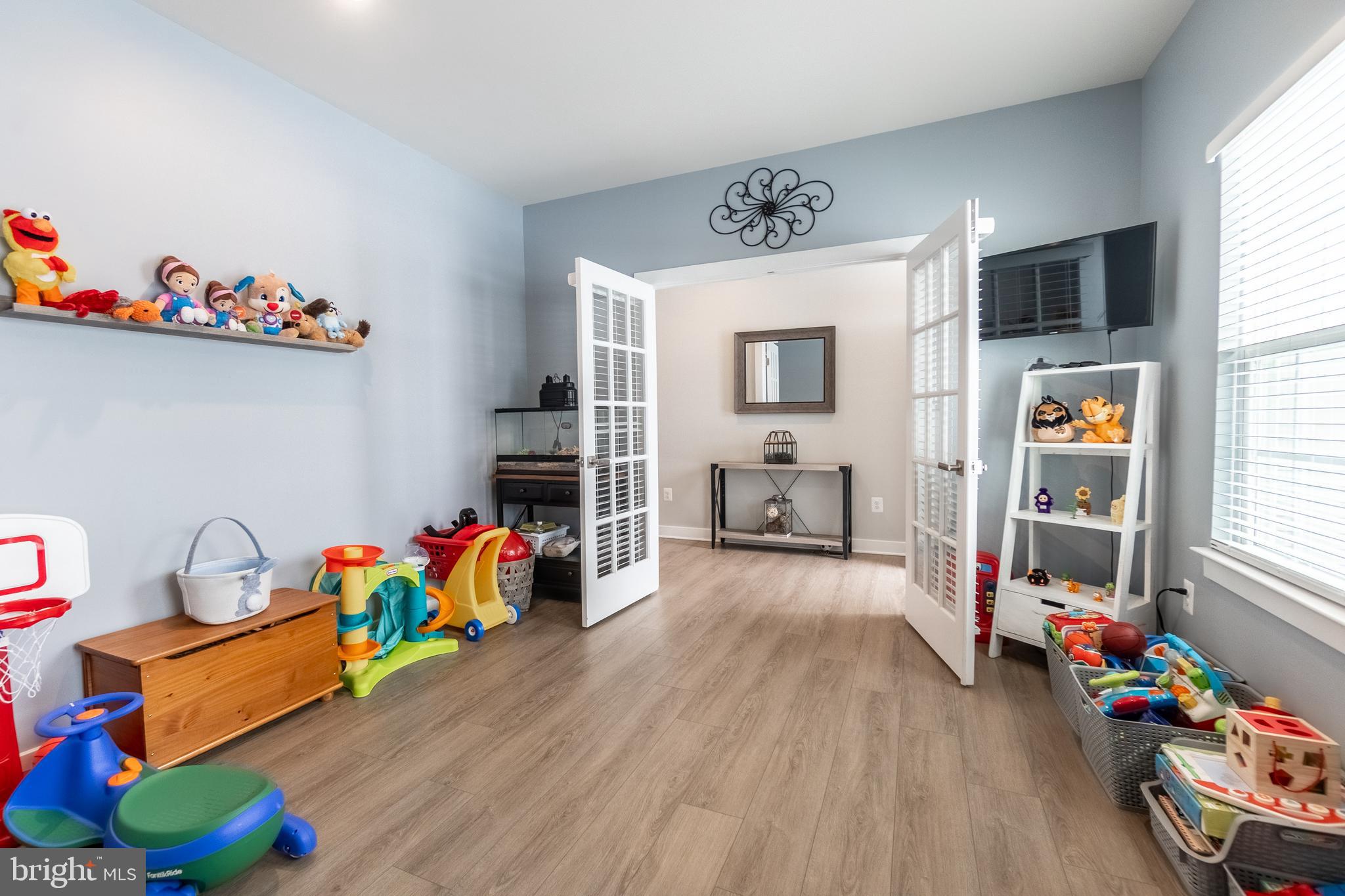 HIGH POINTE SOUTH - Residential