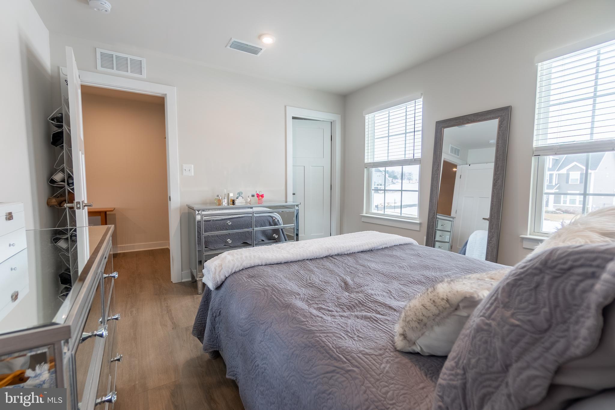 HIGH POINTE SOUTH - Residential