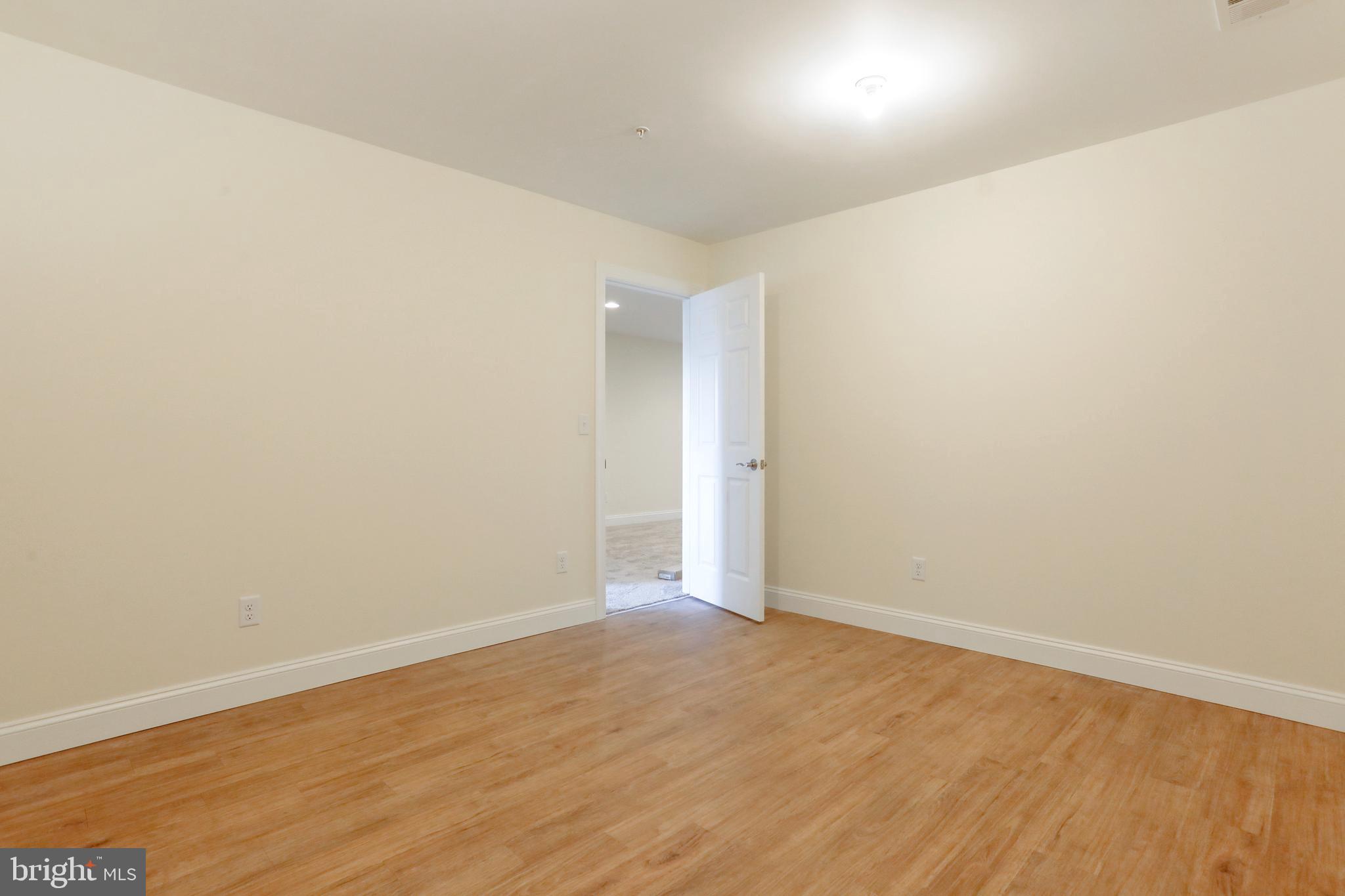 PARADISE HEIGHTS - Residential