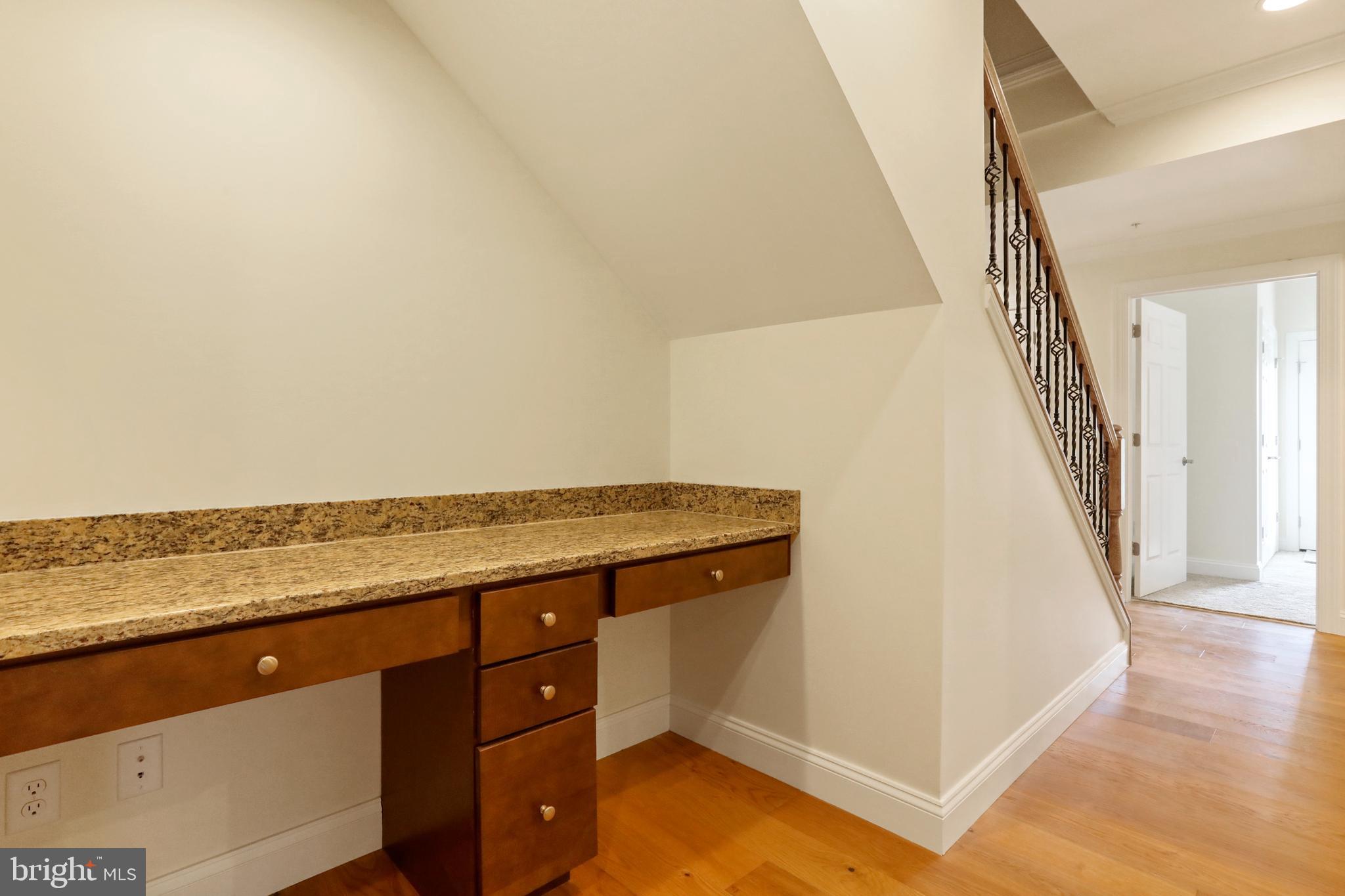 PARADISE HEIGHTS - Residential