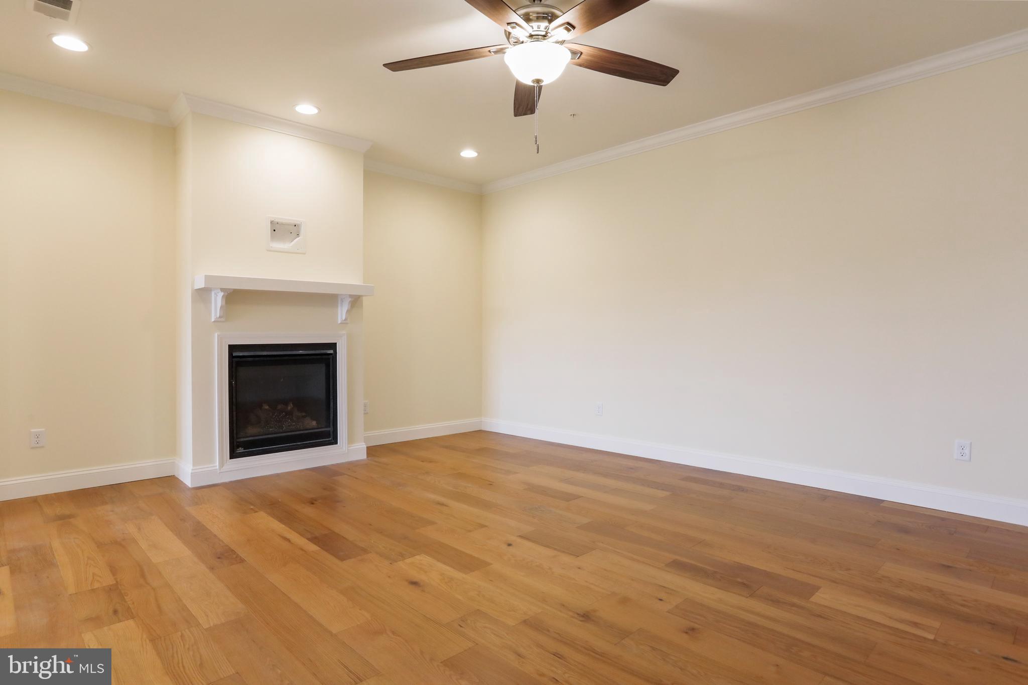 PARADISE HEIGHTS - Residential