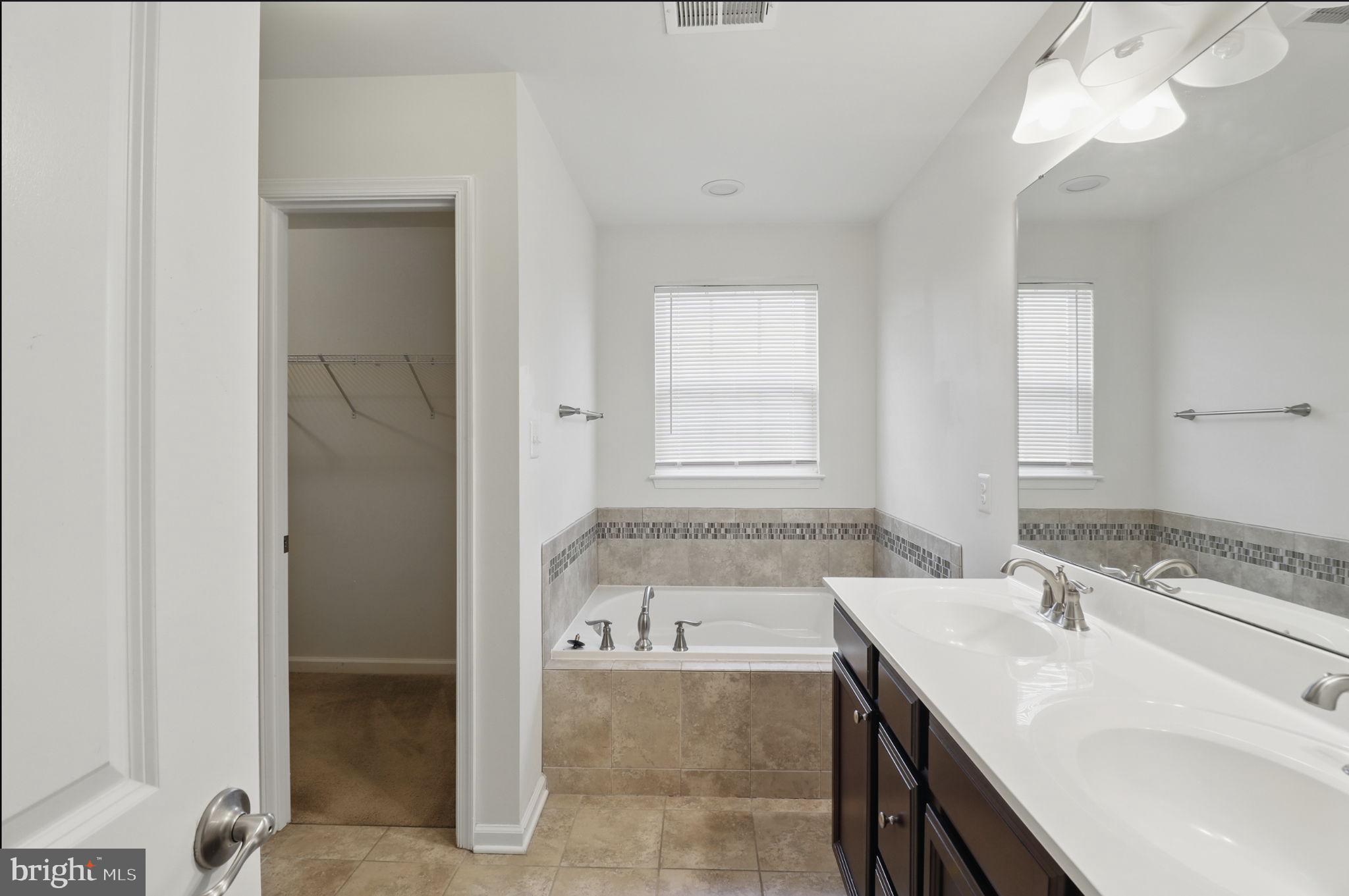 GREENHAVEN RUN - Residential