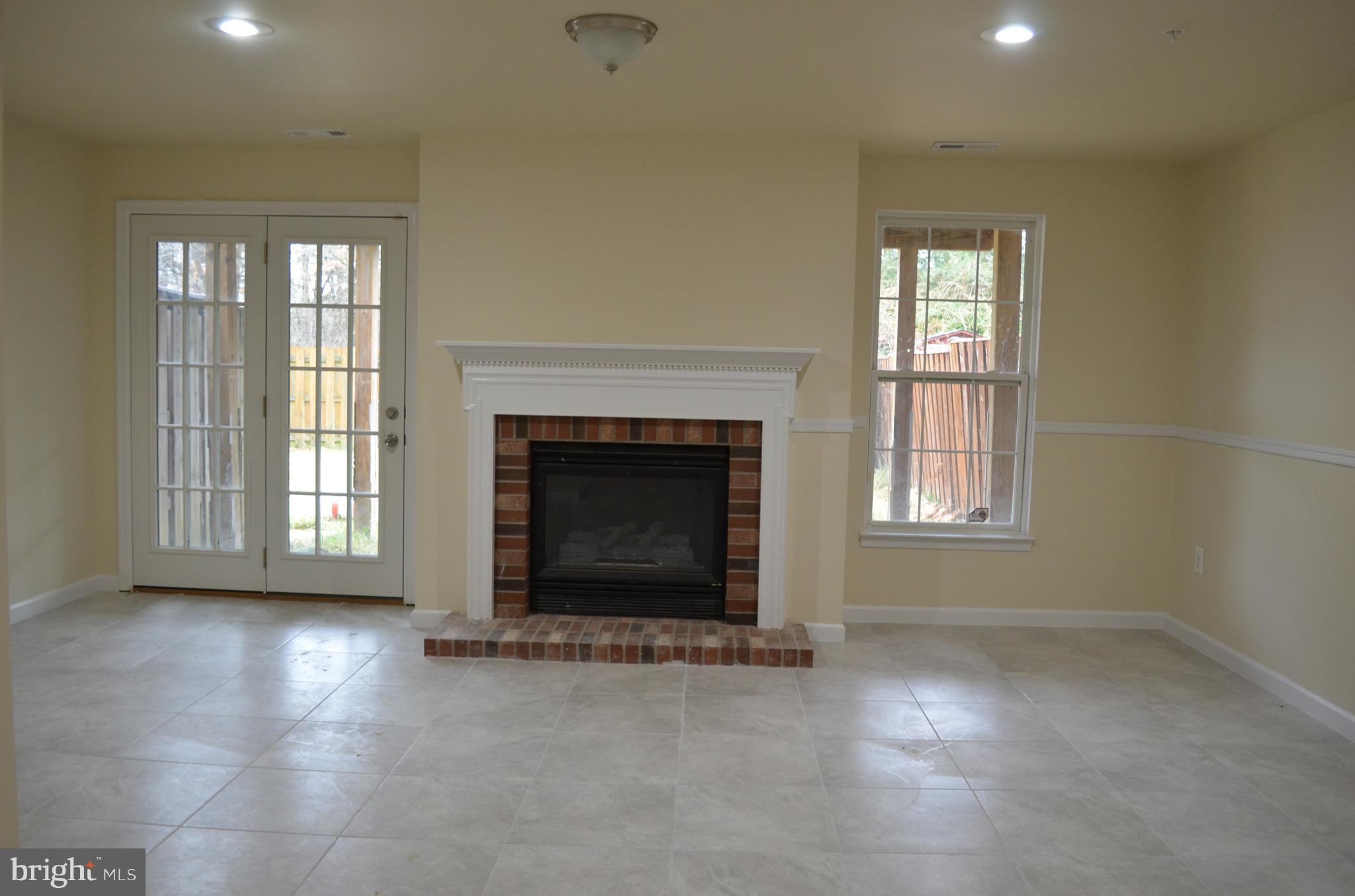 FAIRBROOK - Residential Lease