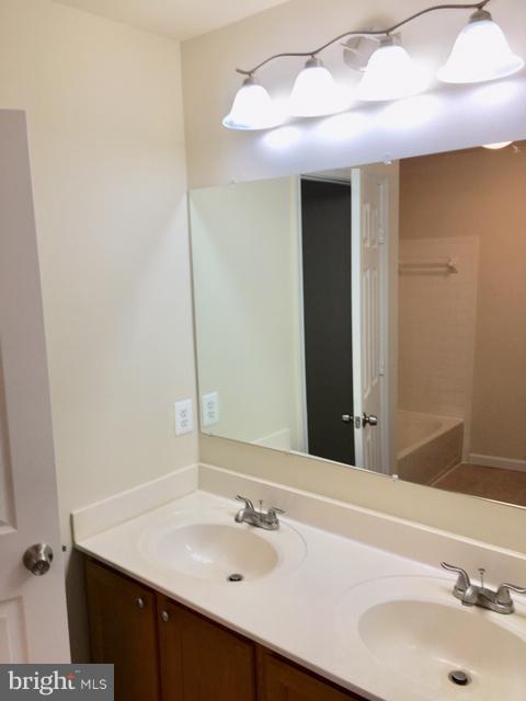 FAIRBROOK - Residential Lease