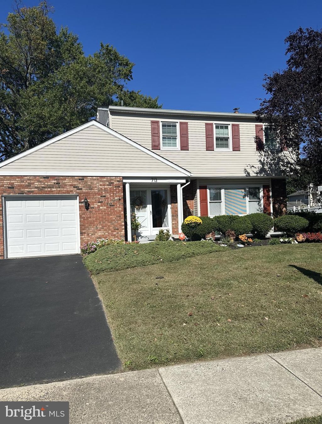 Photo of 713 Warwick Road, FAIRLESS HILLS, PA 19030 (MLS # PABU2107382)