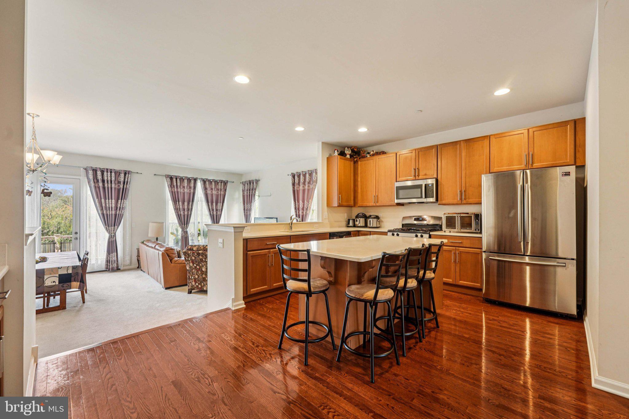 WALNUT WALK - Residential