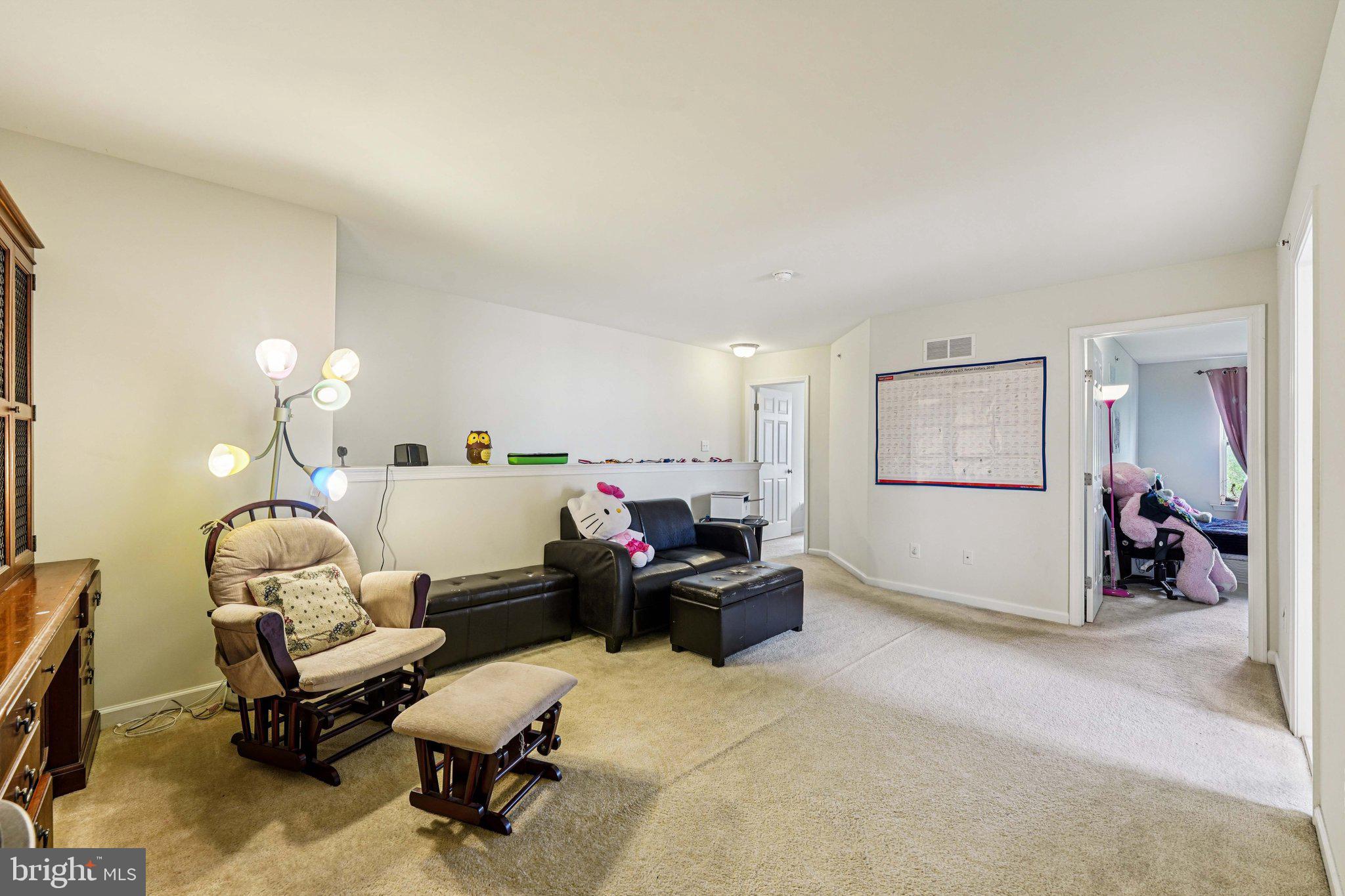 WALNUT WALK - Residential