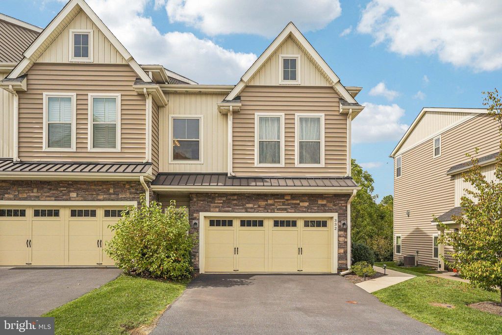 Photo of 332 Redbud Lane, KENNETT SQUARE, PA 19348 (MLS # PACT2115986)