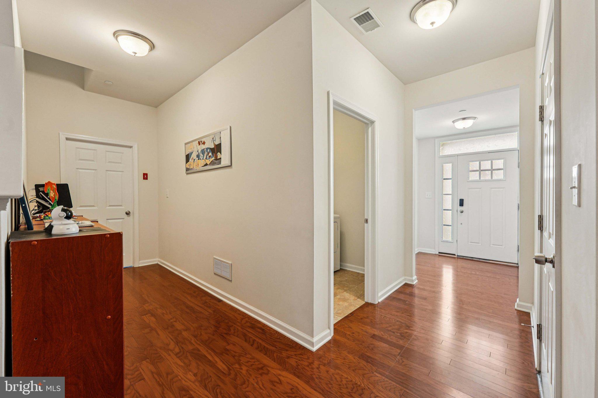 WALNUT WALK - Residential