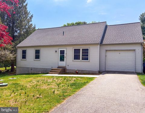Photo of 385 Mount Carmel Road, COATESVILLE, PA 19320 (MLS # PACT2123534)