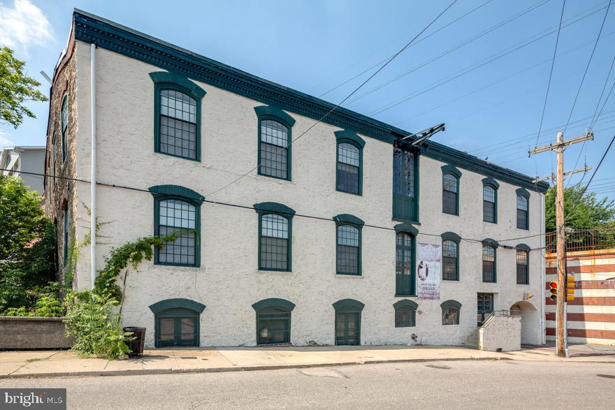 MANAYUNK - Residential Lease